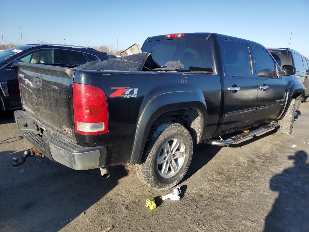 Photo 2 VIN: 3GTEK23399G119286 - GMC SIERRA 