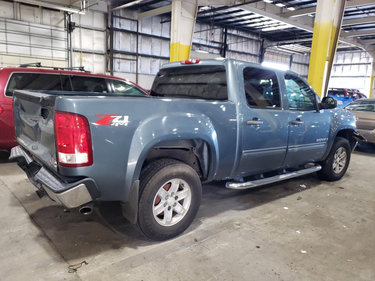 Photo 2 VIN: 3GTEK23M09G257789 - GMC SIERRA 