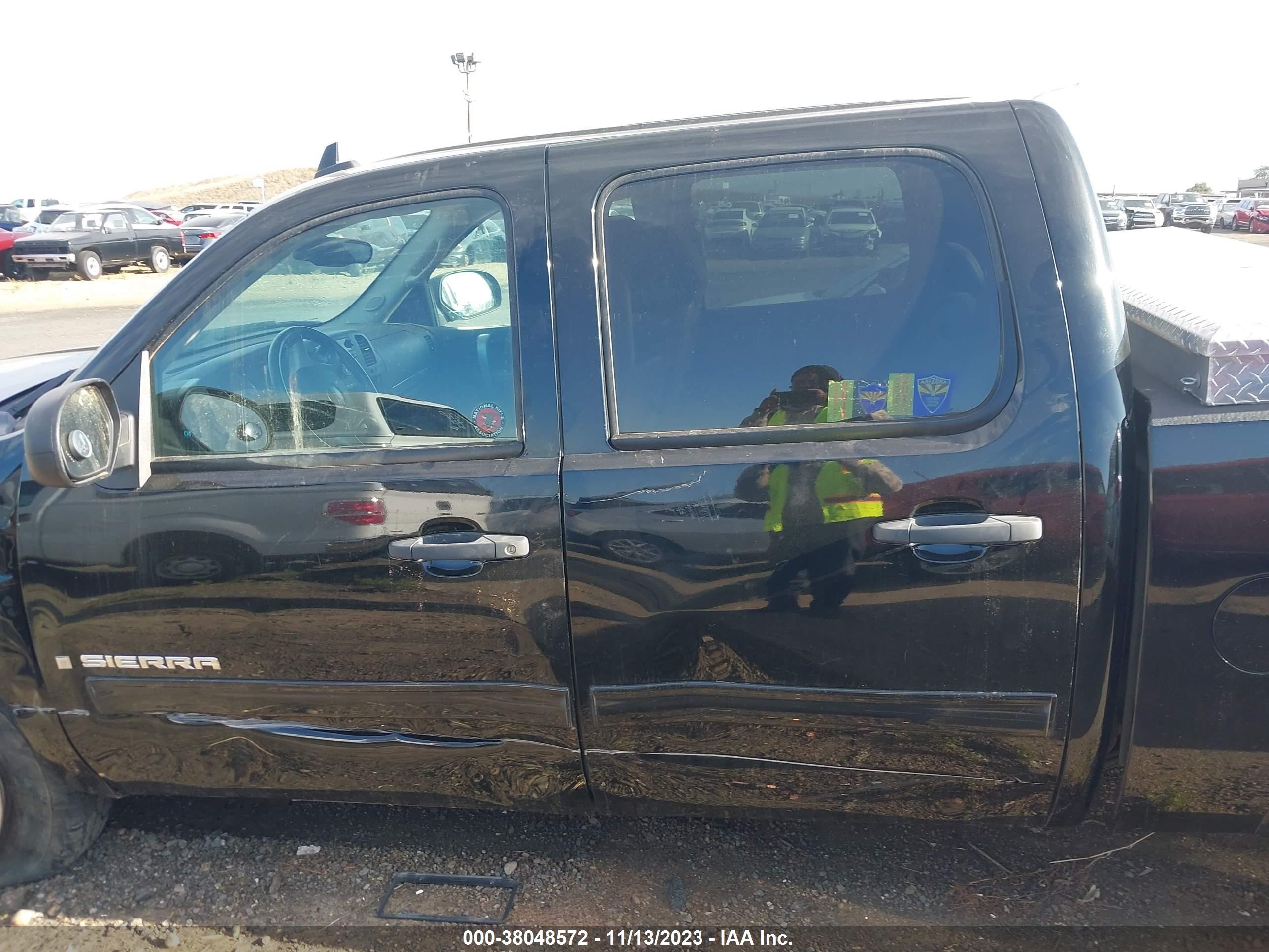 Photo 13 VIN: 3GTEK23M49G146856 - GMC SIERRA 