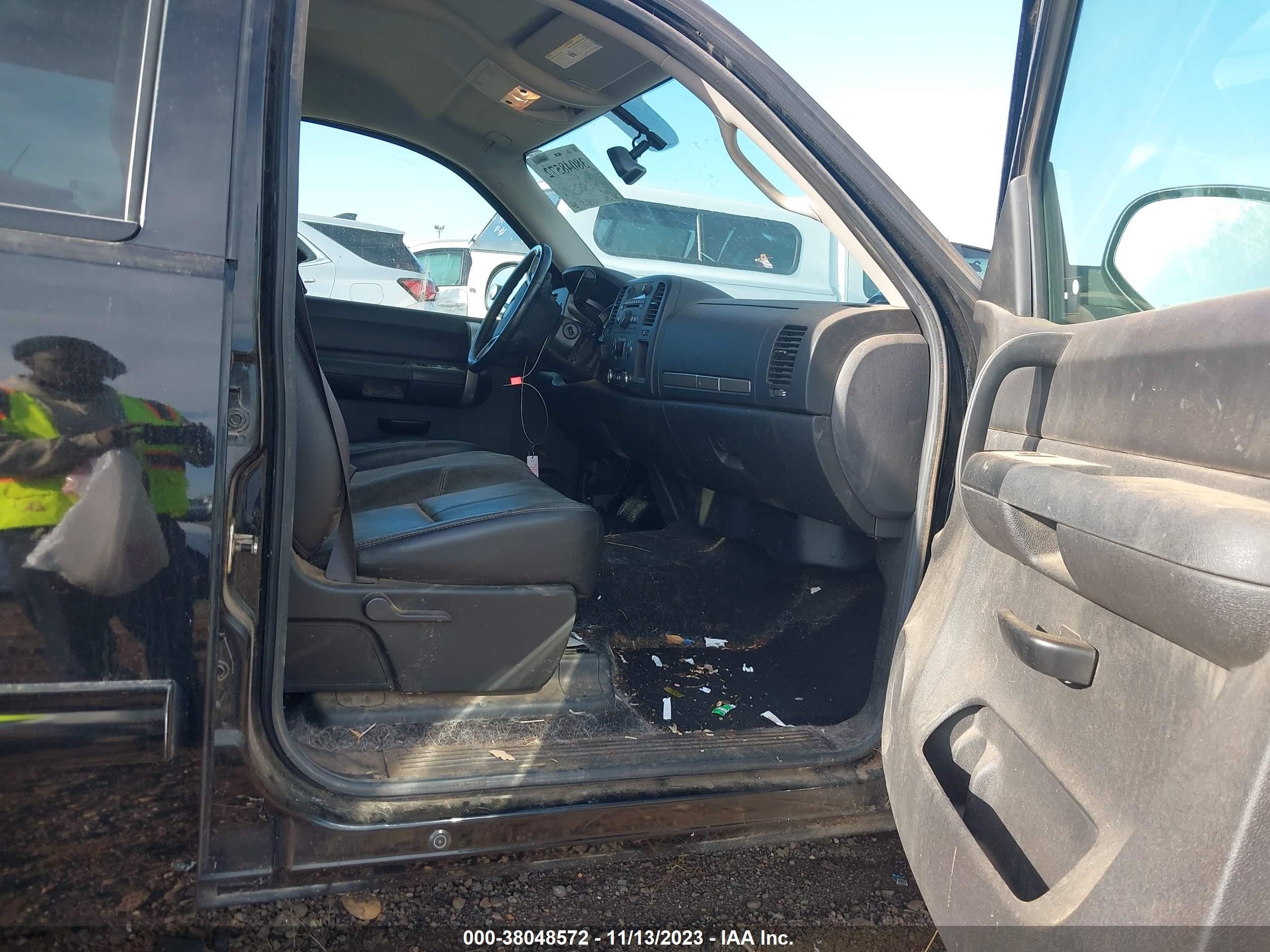 Photo 4 VIN: 3GTEK23M49G146856 - GMC SIERRA 