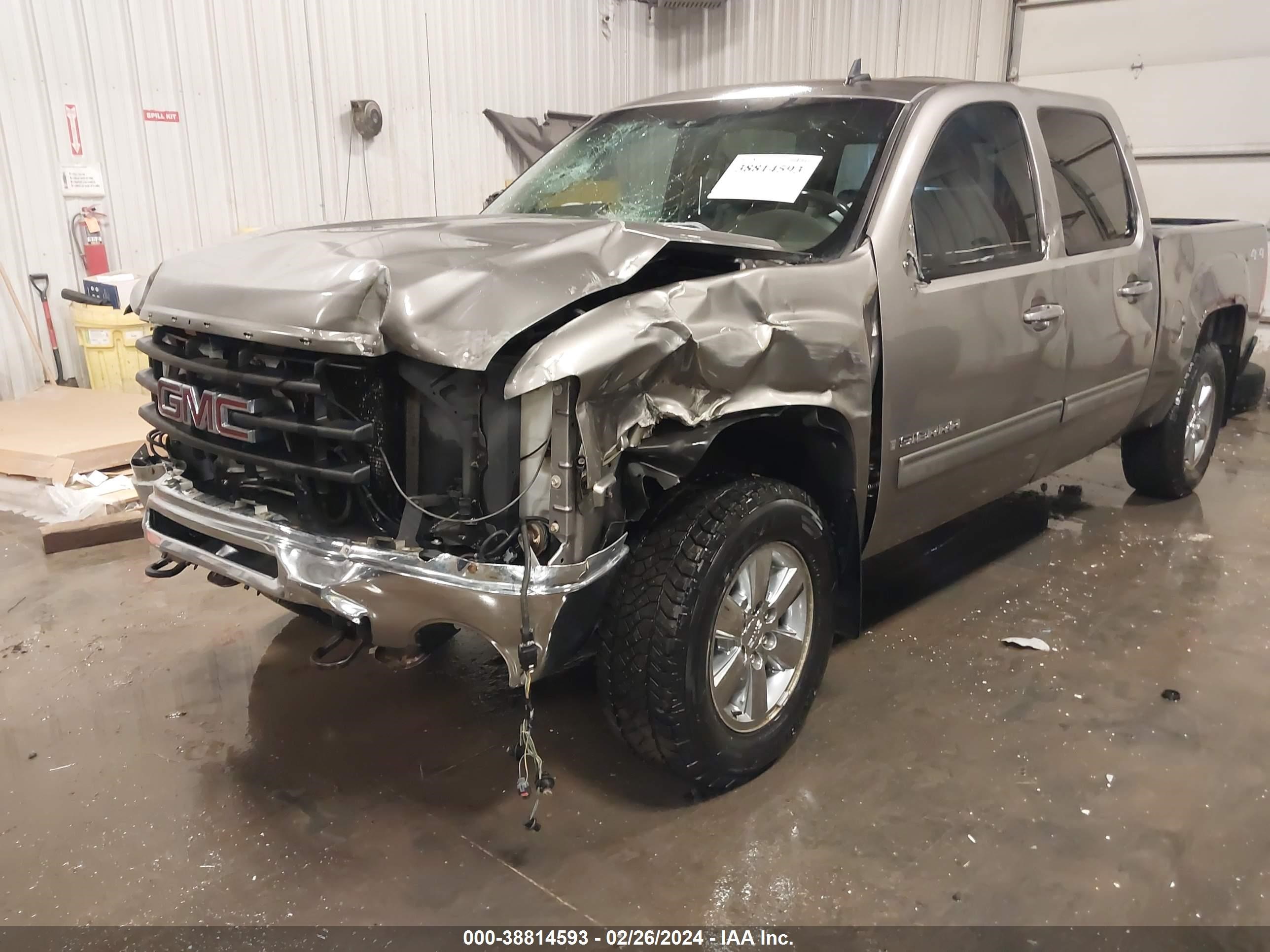 Photo 5 VIN: 3GTEK33379G217416 - GMC SIERRA 