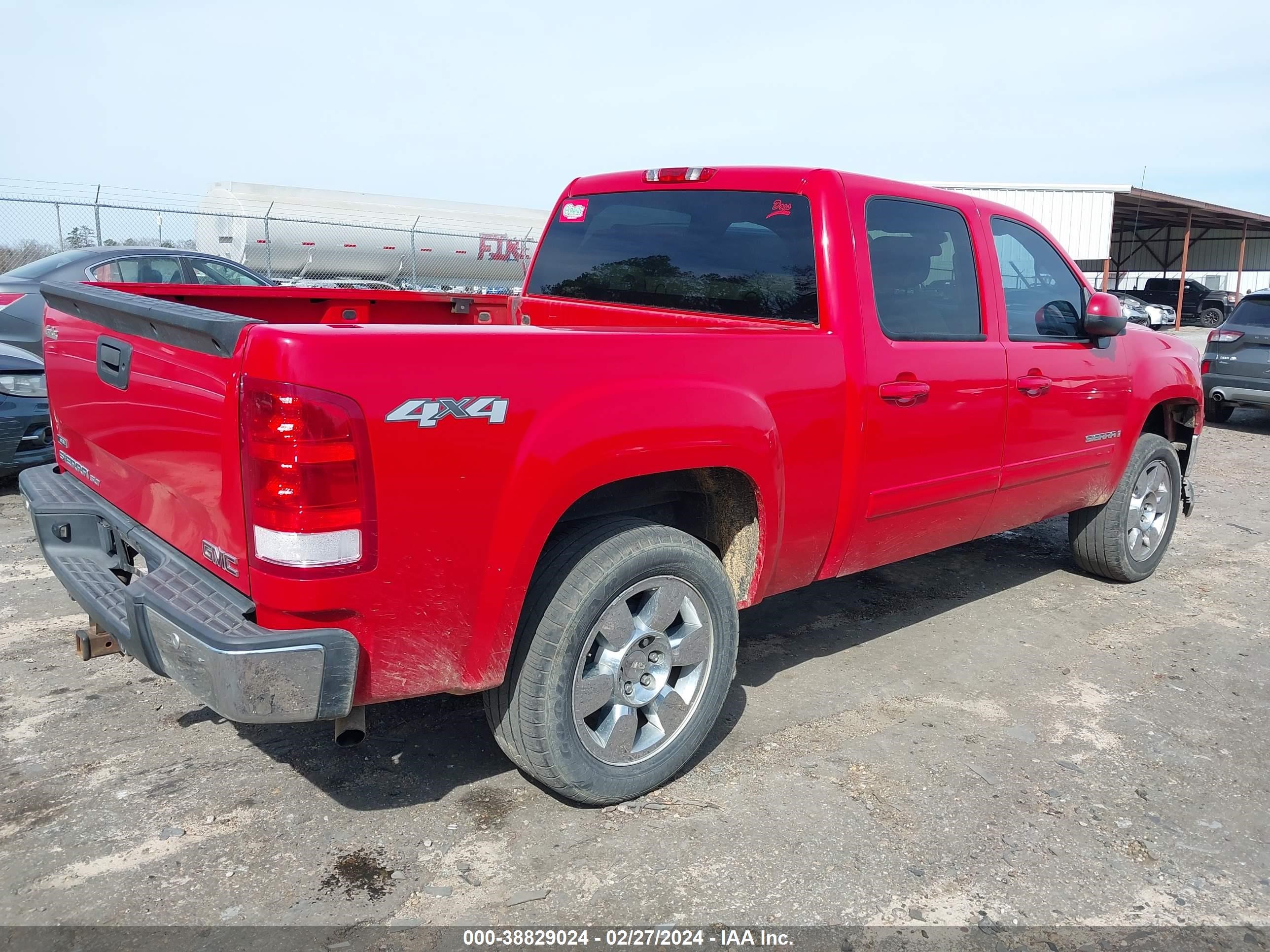 Photo 3 VIN: 3GTEK33379G220641 - GMC SIERRA 