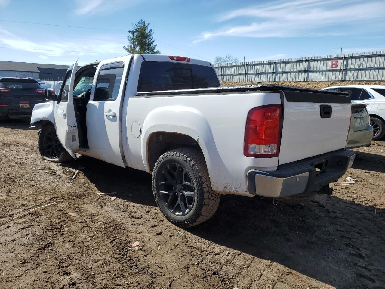 Photo 1 VIN: 3GTEK33379G271931 - GMC SIERRA 