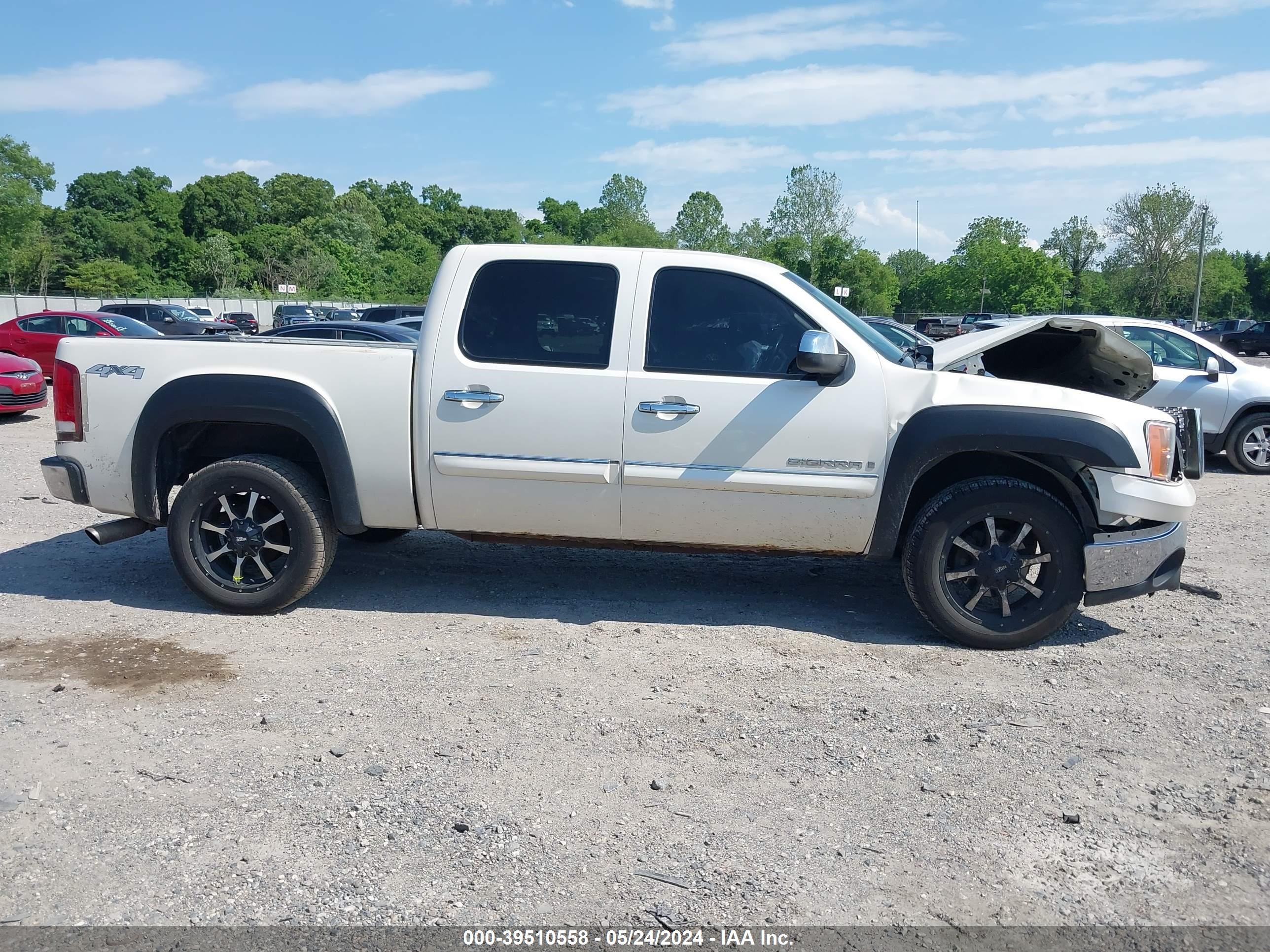 Photo 12 VIN: 3GTEK33M09G179598 - GMC SIERRA 