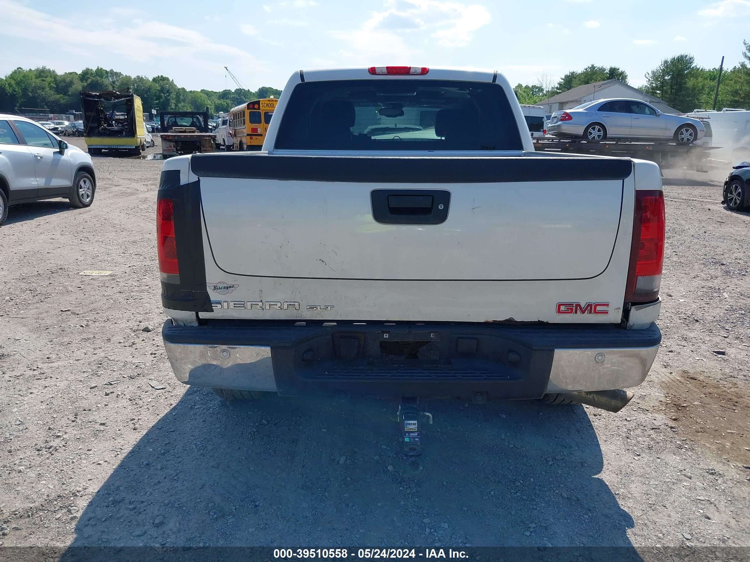 Photo 15 VIN: 3GTEK33M09G179598 - GMC SIERRA 