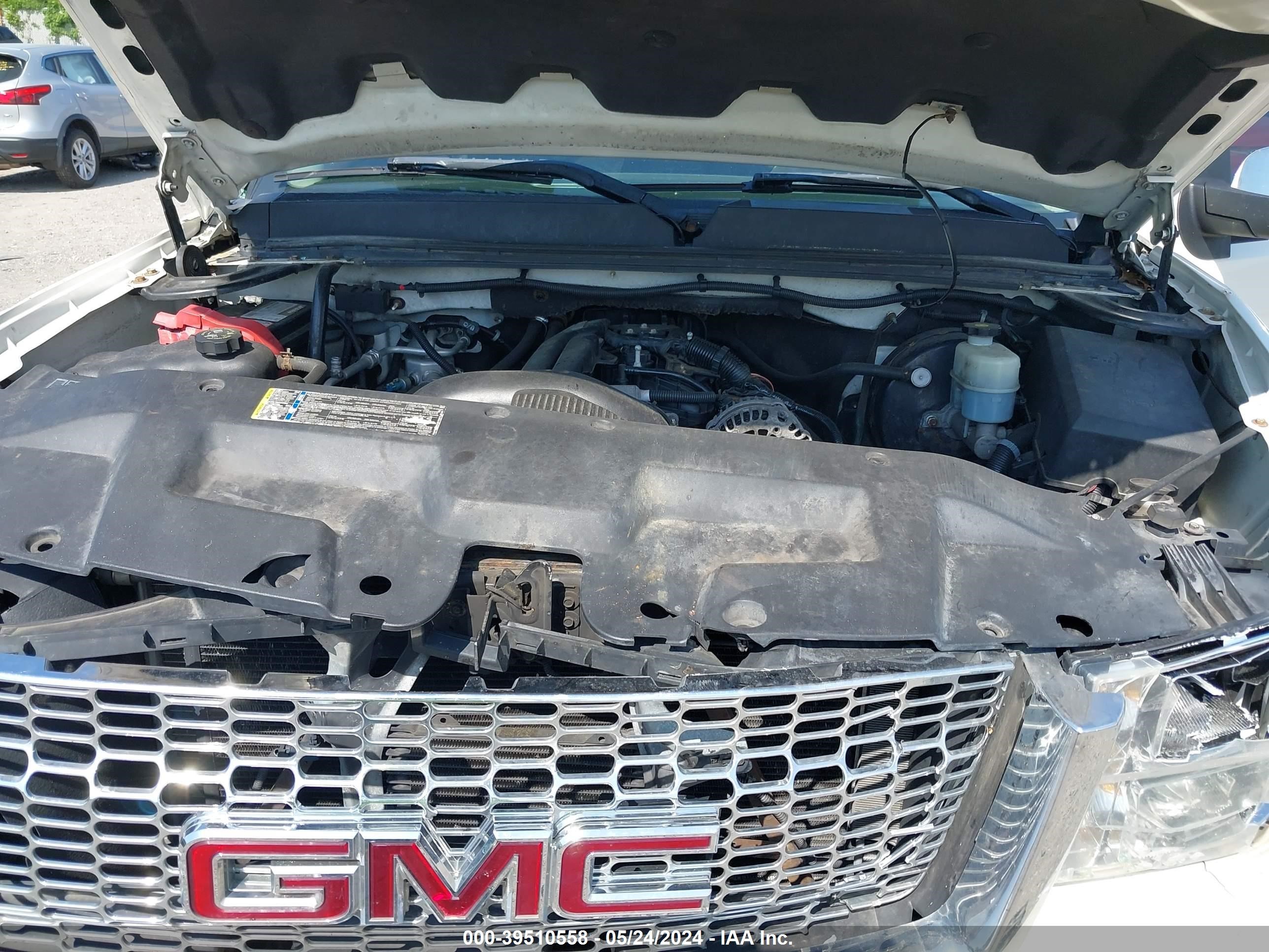 Photo 9 VIN: 3GTEK33M09G179598 - GMC SIERRA 