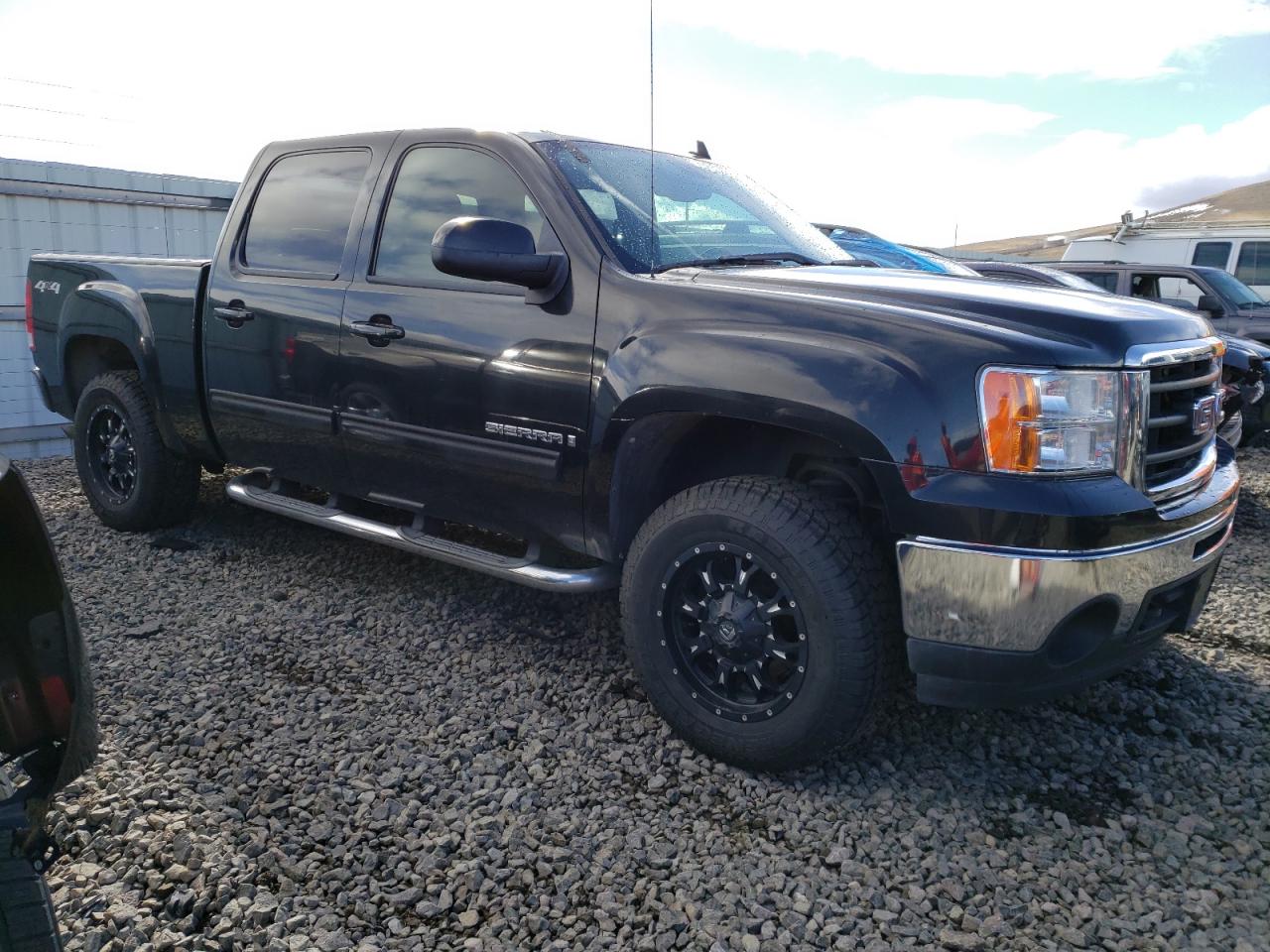 Photo 3 VIN: 3GTEK33M69G277776 - GMC SIERRA 