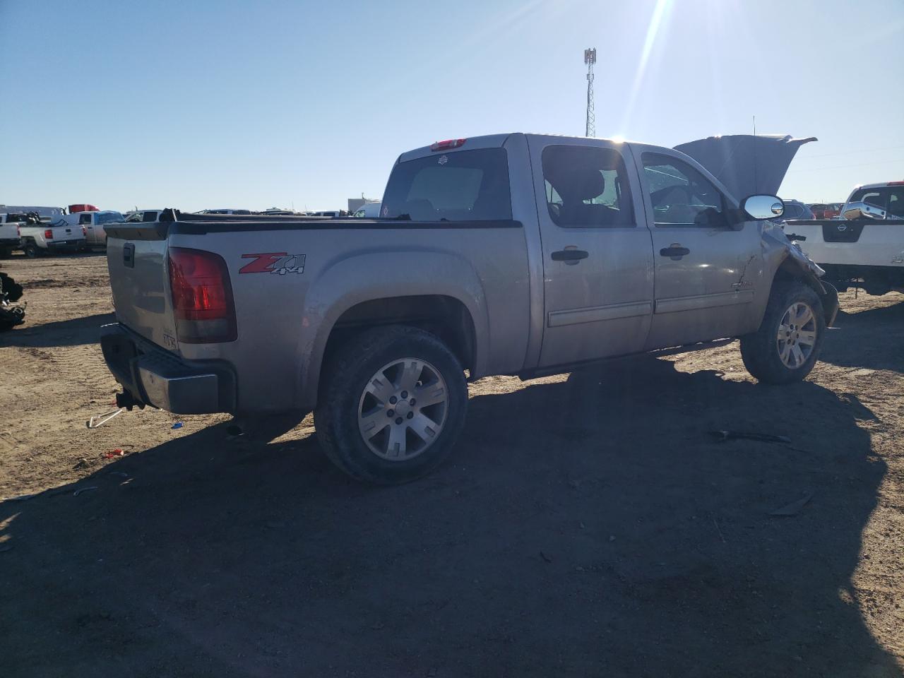 Photo 2 VIN: 3GTFK23Y09G162284 - GMC SIERRA 