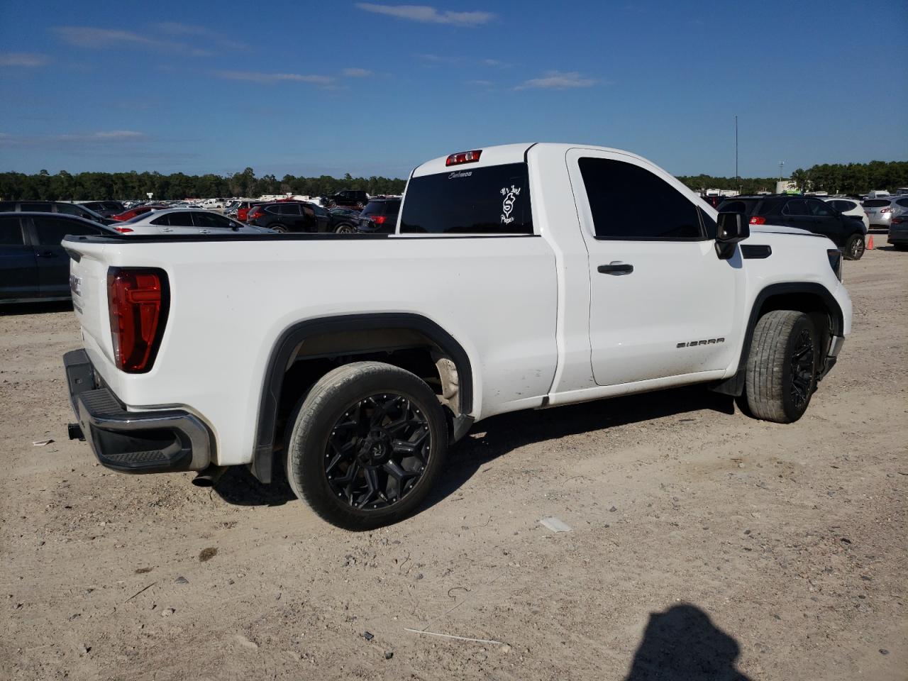 Photo 2 VIN: 3GTNHAEK0NG533581 - GMC SIERRA 