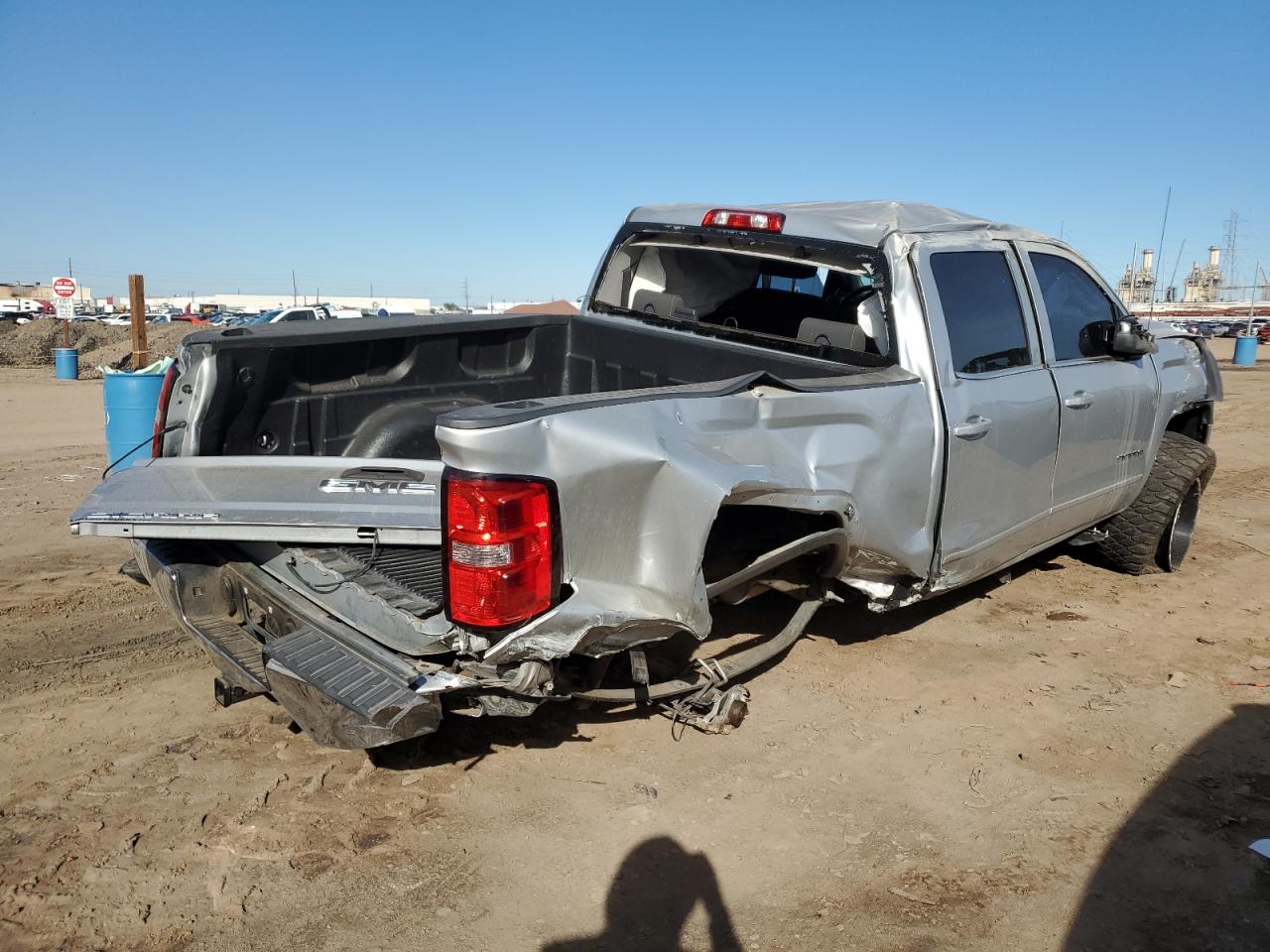 Photo 2 VIN: 3GTP1MEC3JG131555 - GMC SIERRA 