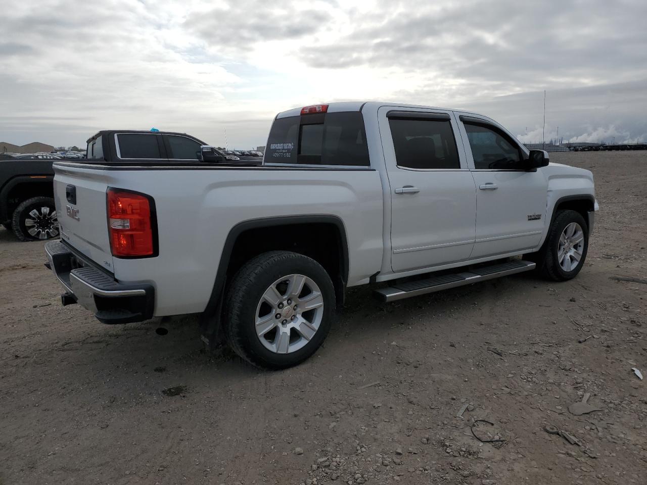 Photo 2 VIN: 3GTP1MEC9GG367104 - GMC SIERRA 