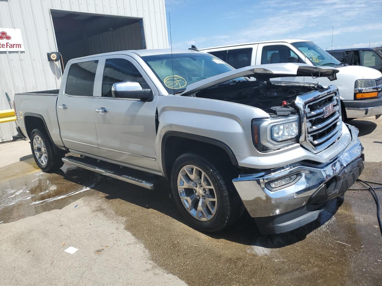 Photo 3 VIN: 3GTP1NEC3JG547790 - GMC SIERRA 