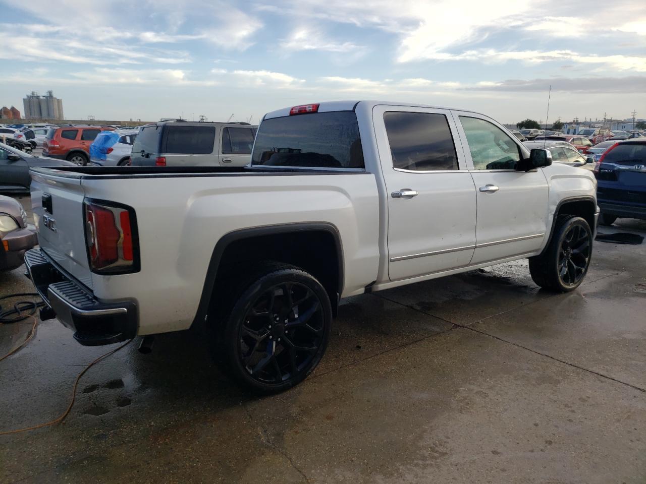 Photo 2 VIN: 3GTP1NEC5HG360951 - GMC SIERRA 