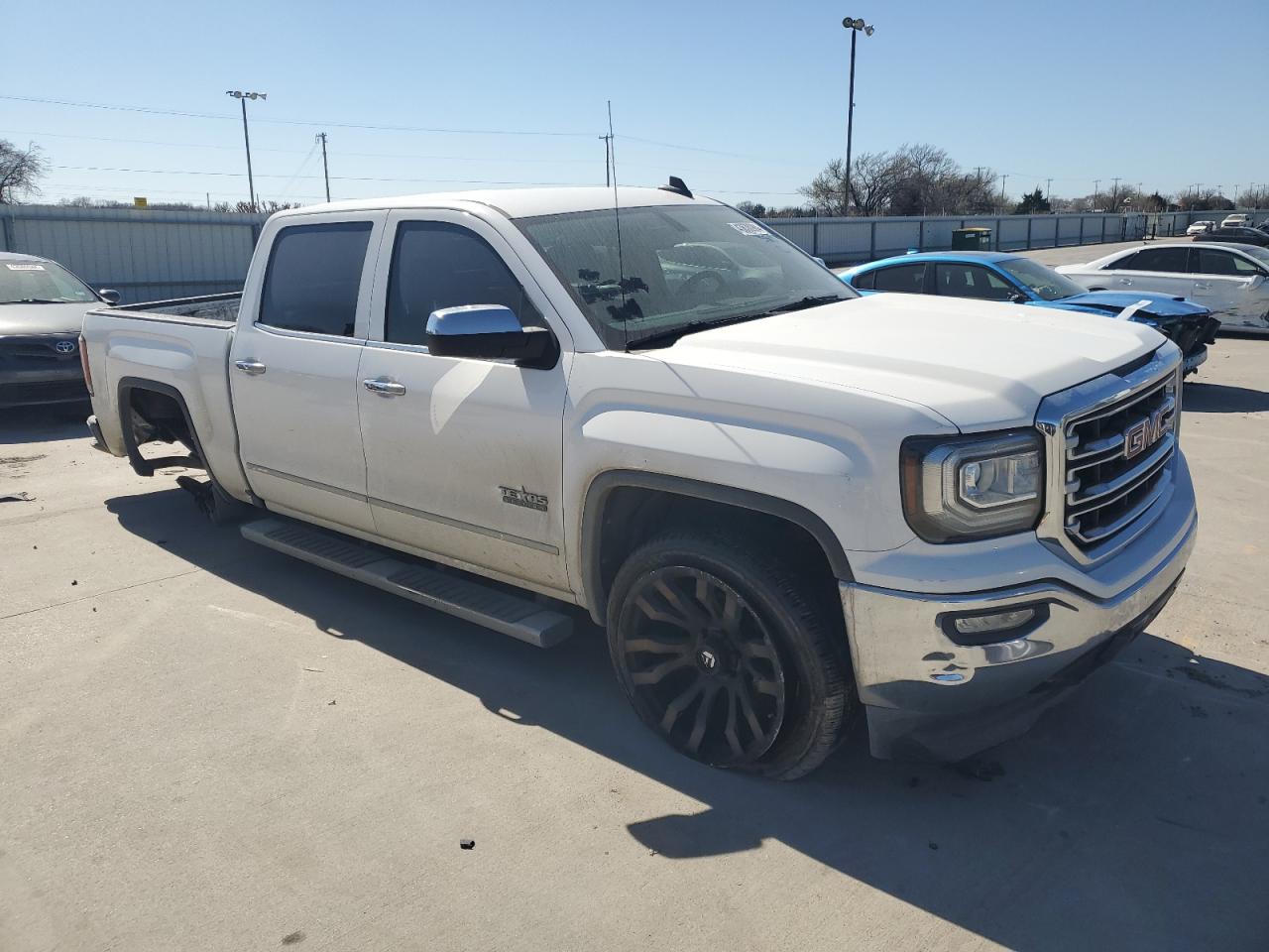 Photo 3 VIN: 3GTP1NECXHG389992 - GMC SIERRA 