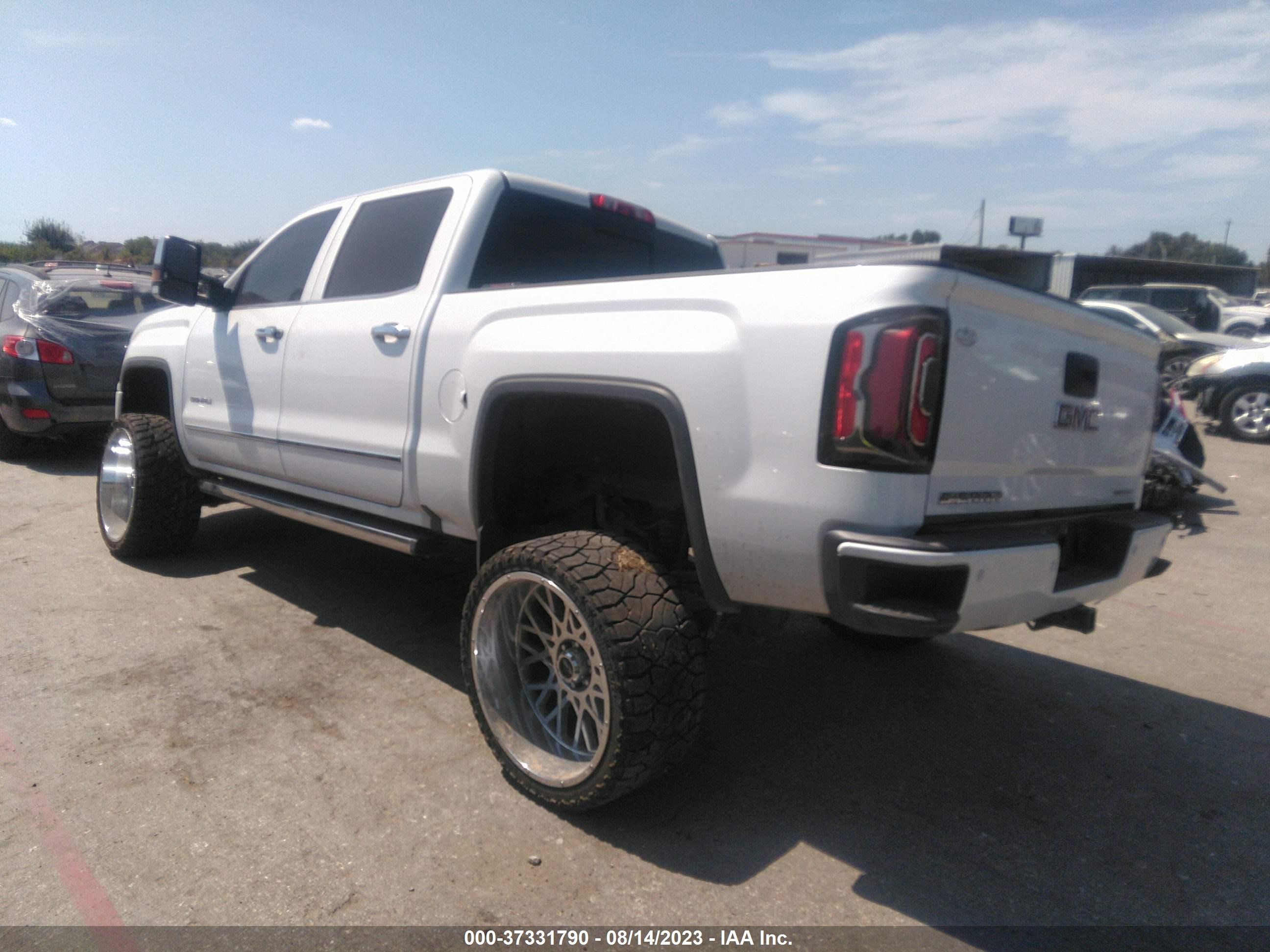 Photo 2 VIN: 3GTP1PEC3GG327375 - GMC SIERRA 