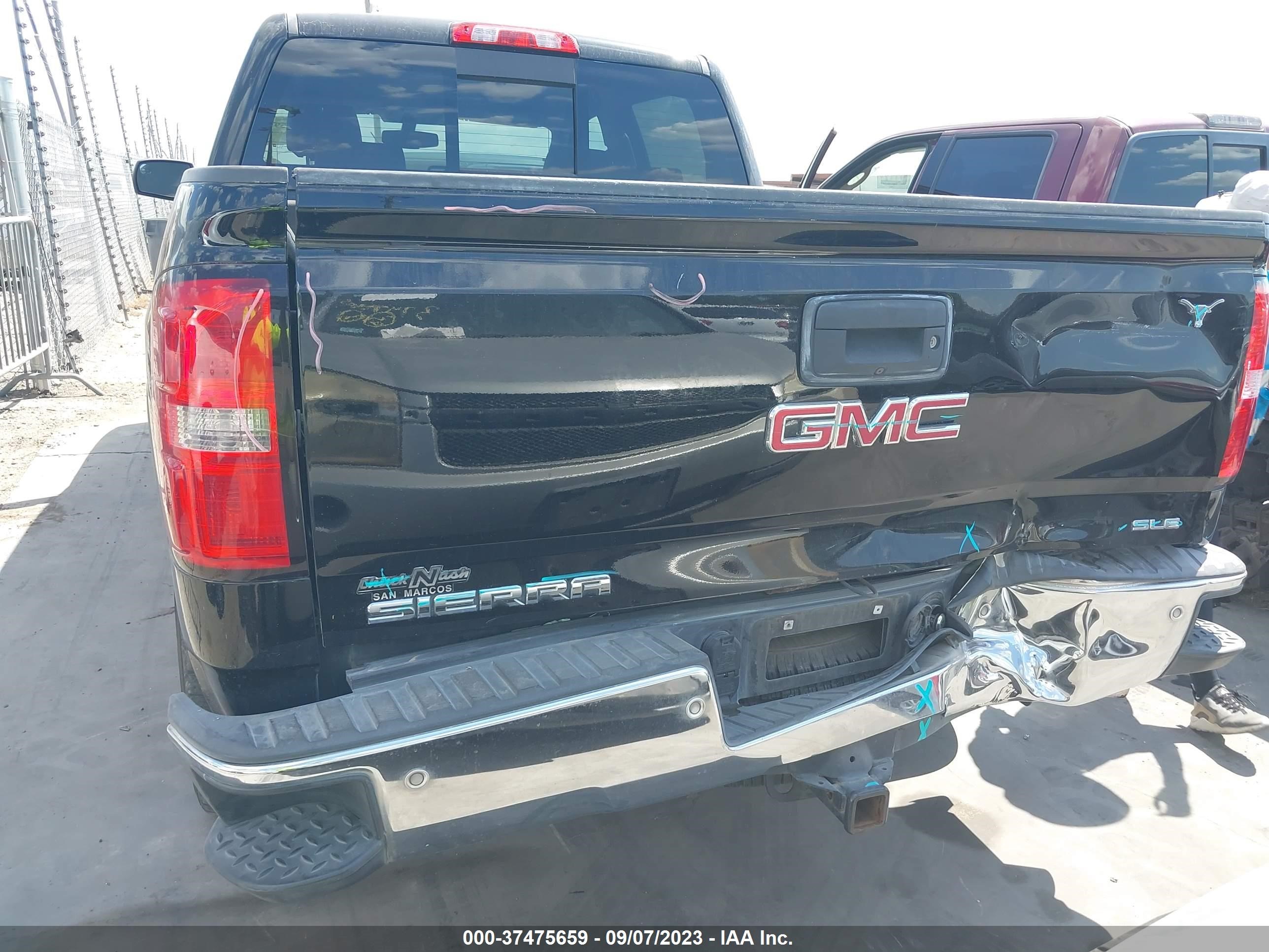 Photo 15 VIN: 3GTP1UEC0FG213041 - GMC SIERRA 