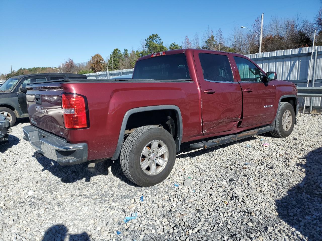 Photo 2 VIN: 3GTP1UEC1EG129468 - GMC SIERRA 