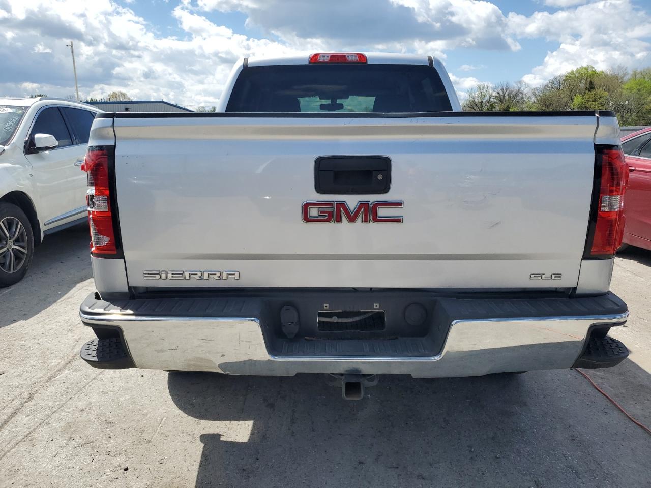 Photo 5 VIN: 3GTP1UEC7EG268763 - GMC SIERRA 