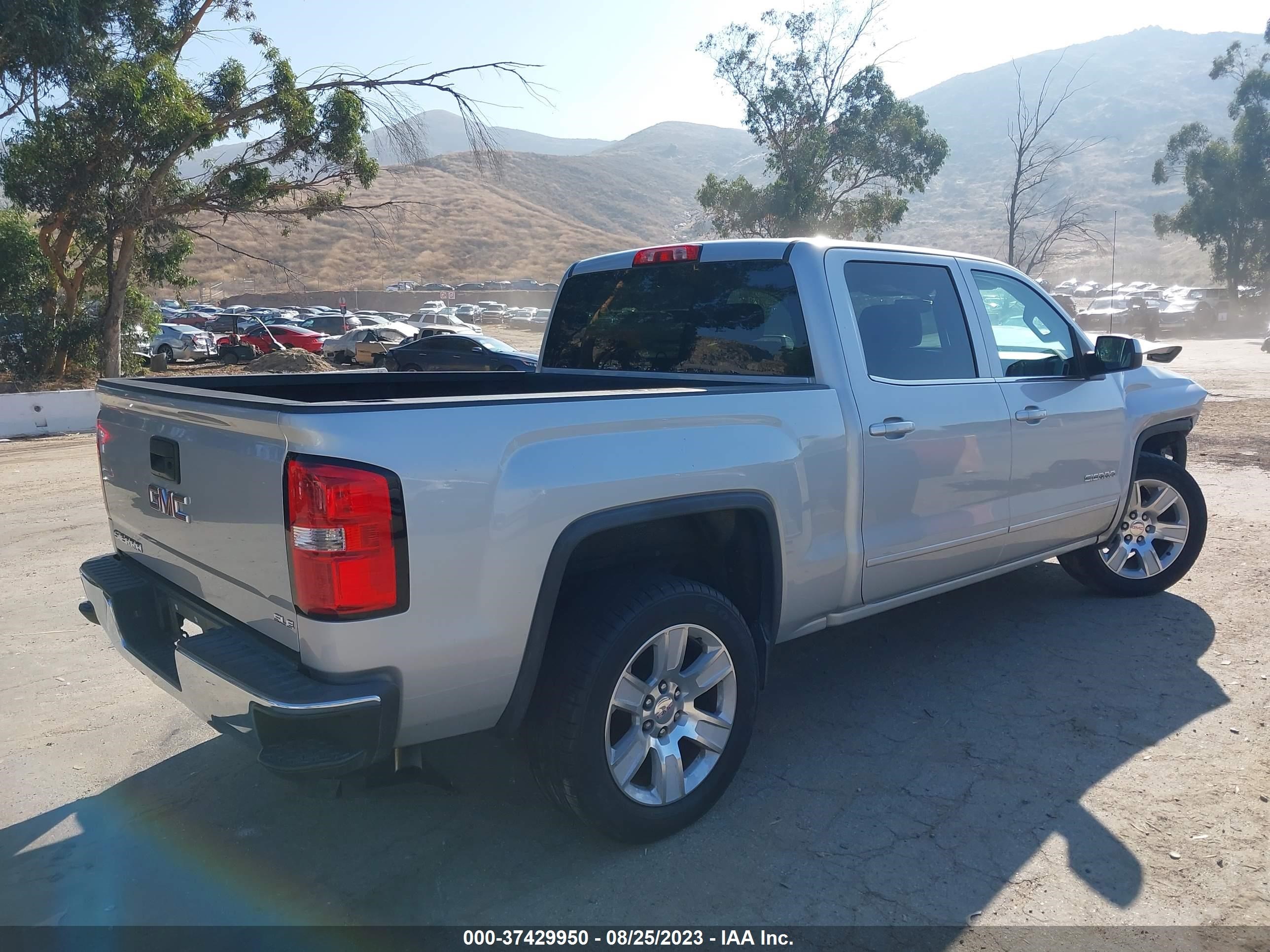 Photo 3 VIN: 3GTP1UEC7FG493248 - GMC SIERRA 