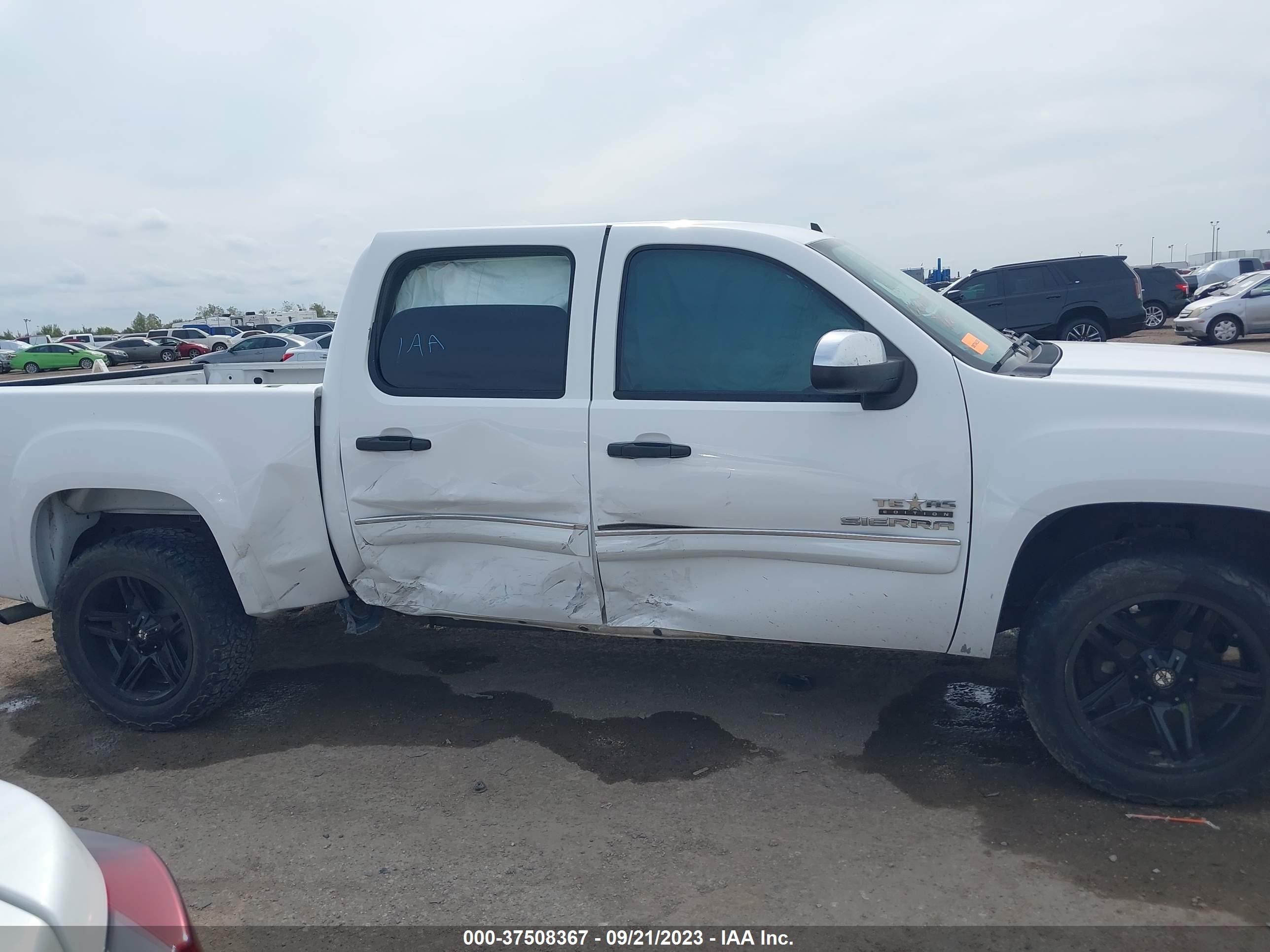 Photo 12 VIN: 3GTP1VE00DG167784 - GMC SIERRA 