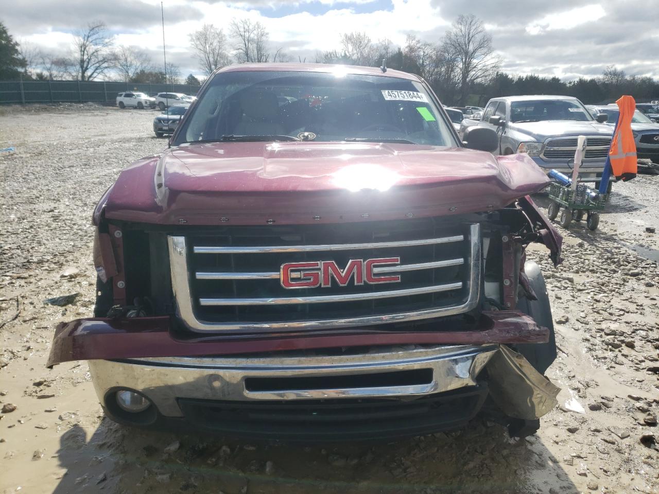 Photo 4 VIN: 3GTP1VE00DG313021 - GMC SIERRA 