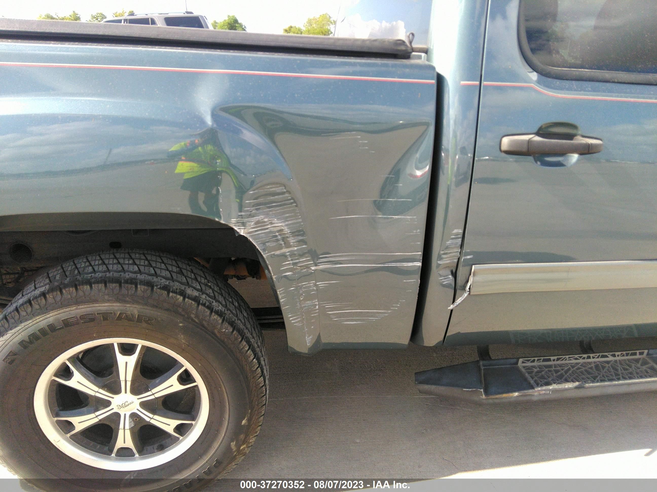 Photo 5 VIN: 3GTP1VE02CG149530 - GMC SIERRA 