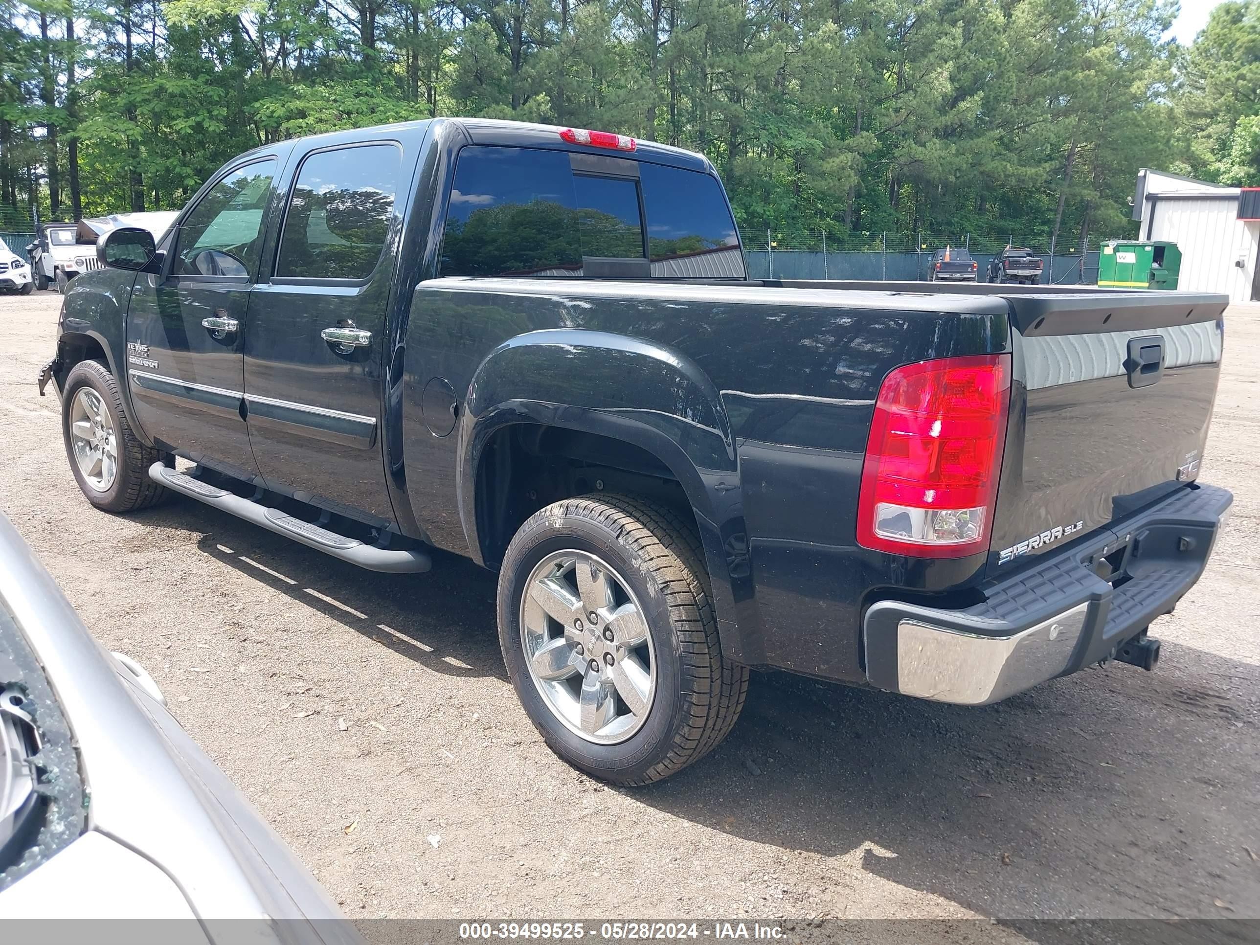 Photo 2 VIN: 3GTP1VE02CG243004 - GMC SIERRA 