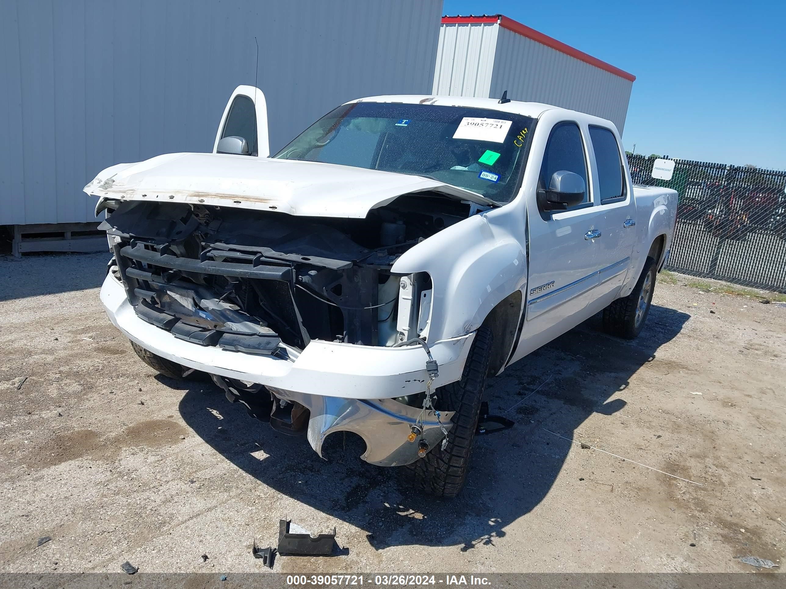 Photo 1 VIN: 3GTP1VE03BG222547 - GMC SIERRA 