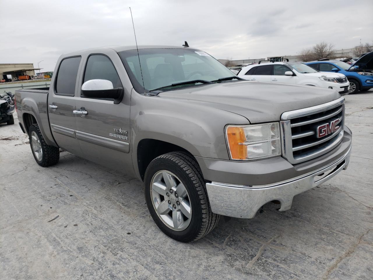 Photo 3 VIN: 3GTP1VE03CG251340 - GMC SIERRA 