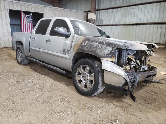 Photo 3 VIN: 3GTP1VE04BG320261 - GMC SIERRA 