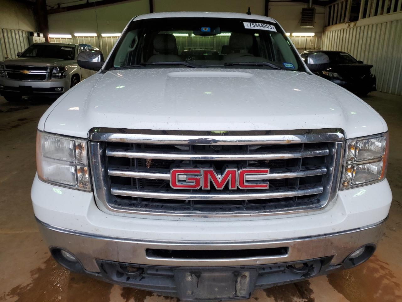 Photo 4 VIN: 3GTP1VE04CG295105 - GMC SIERRA 