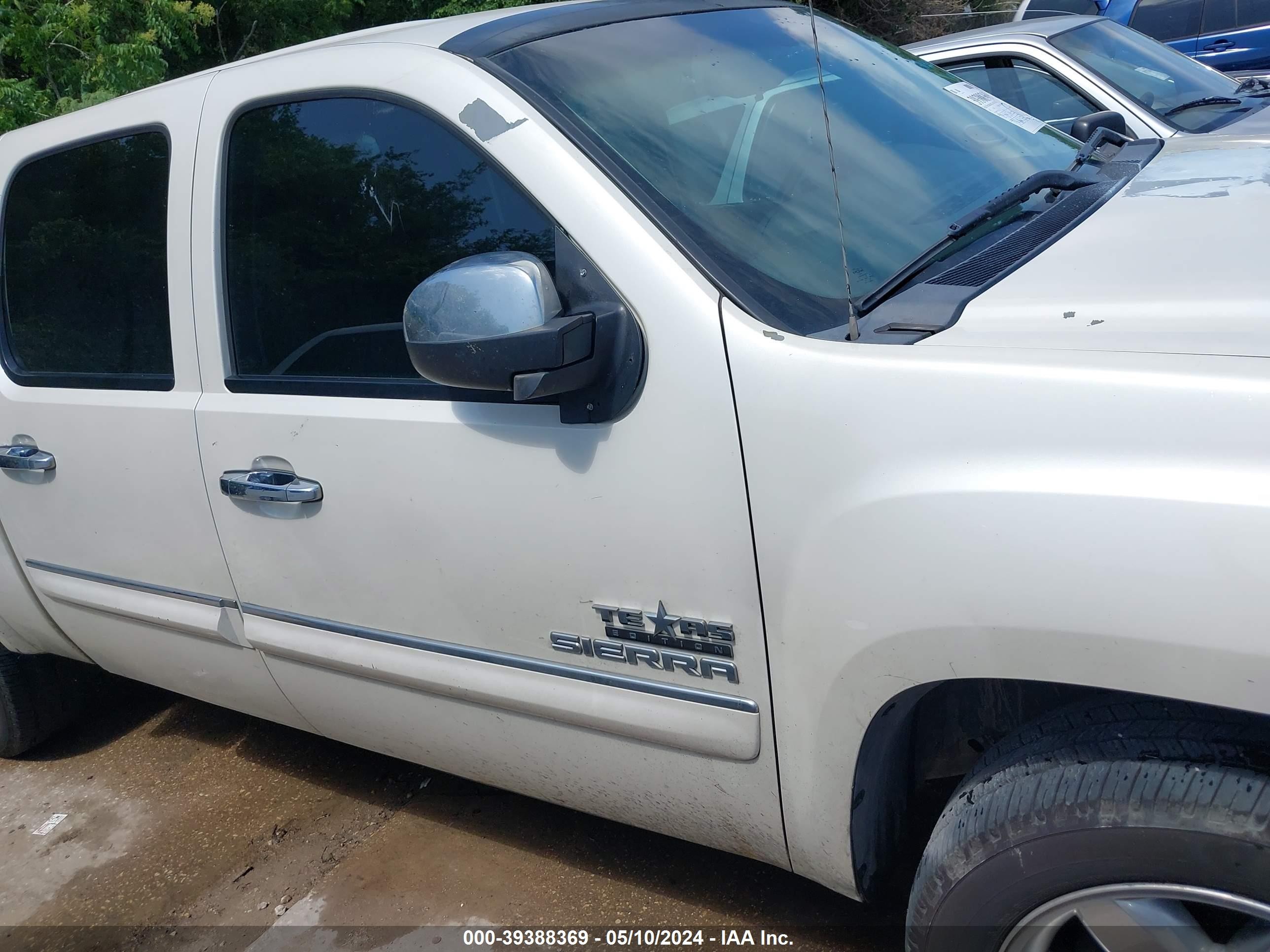 Photo 11 VIN: 3GTP1VE07DG322136 - GMC SIERRA 