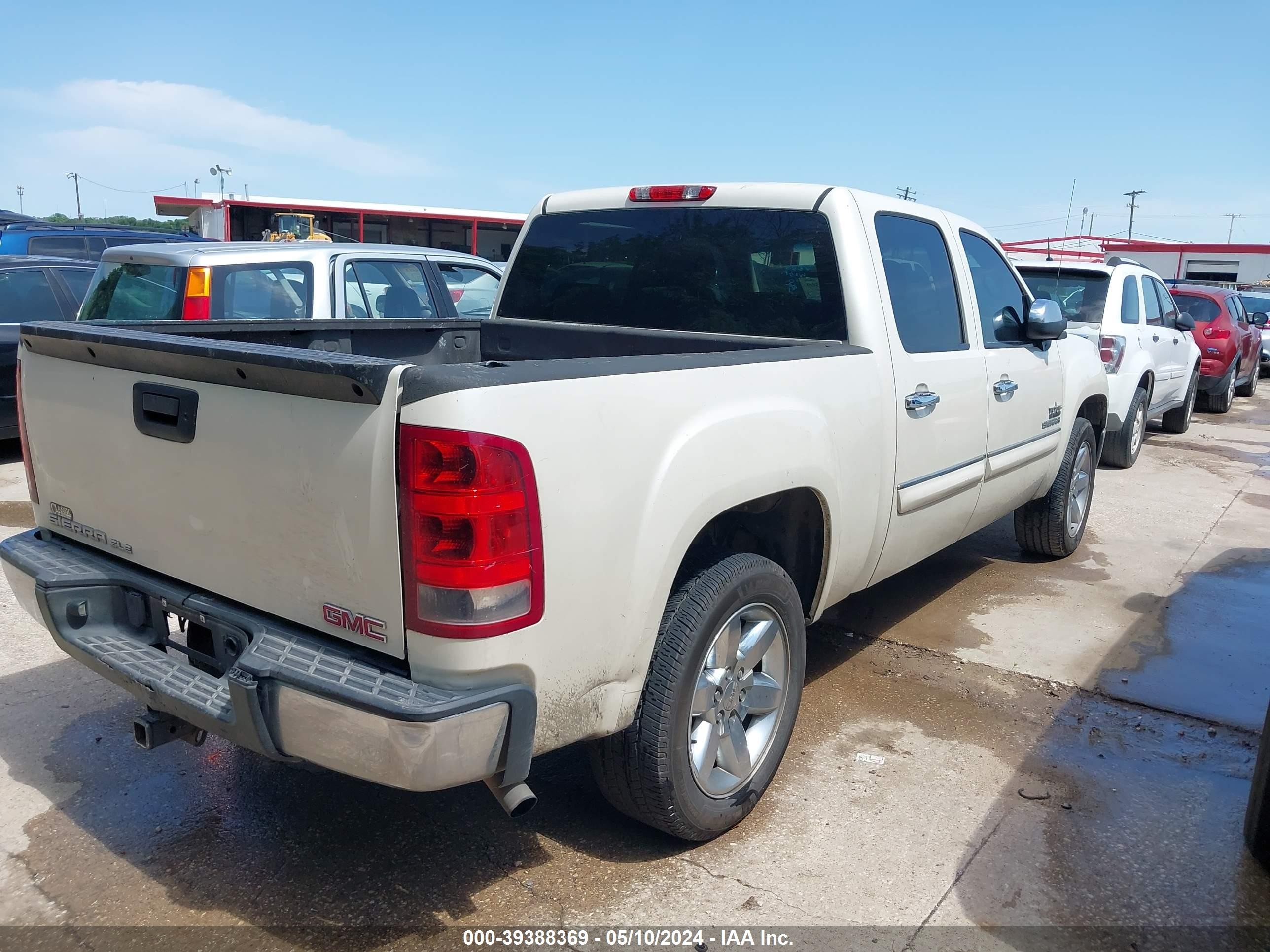 Photo 3 VIN: 3GTP1VE07DG322136 - GMC SIERRA 