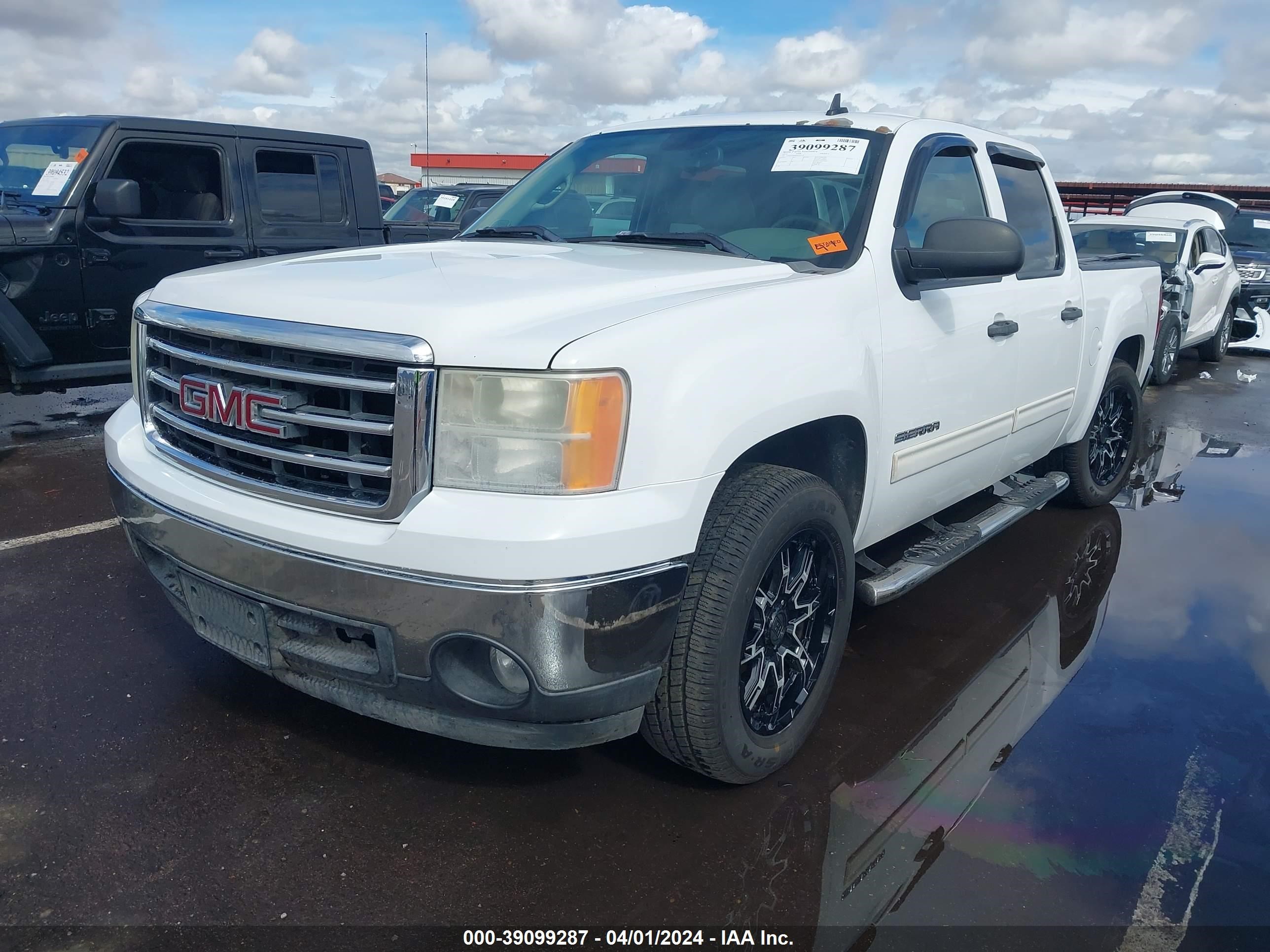 Photo 1 VIN: 3GTP1VE08DG361270 - GMC SIERRA 