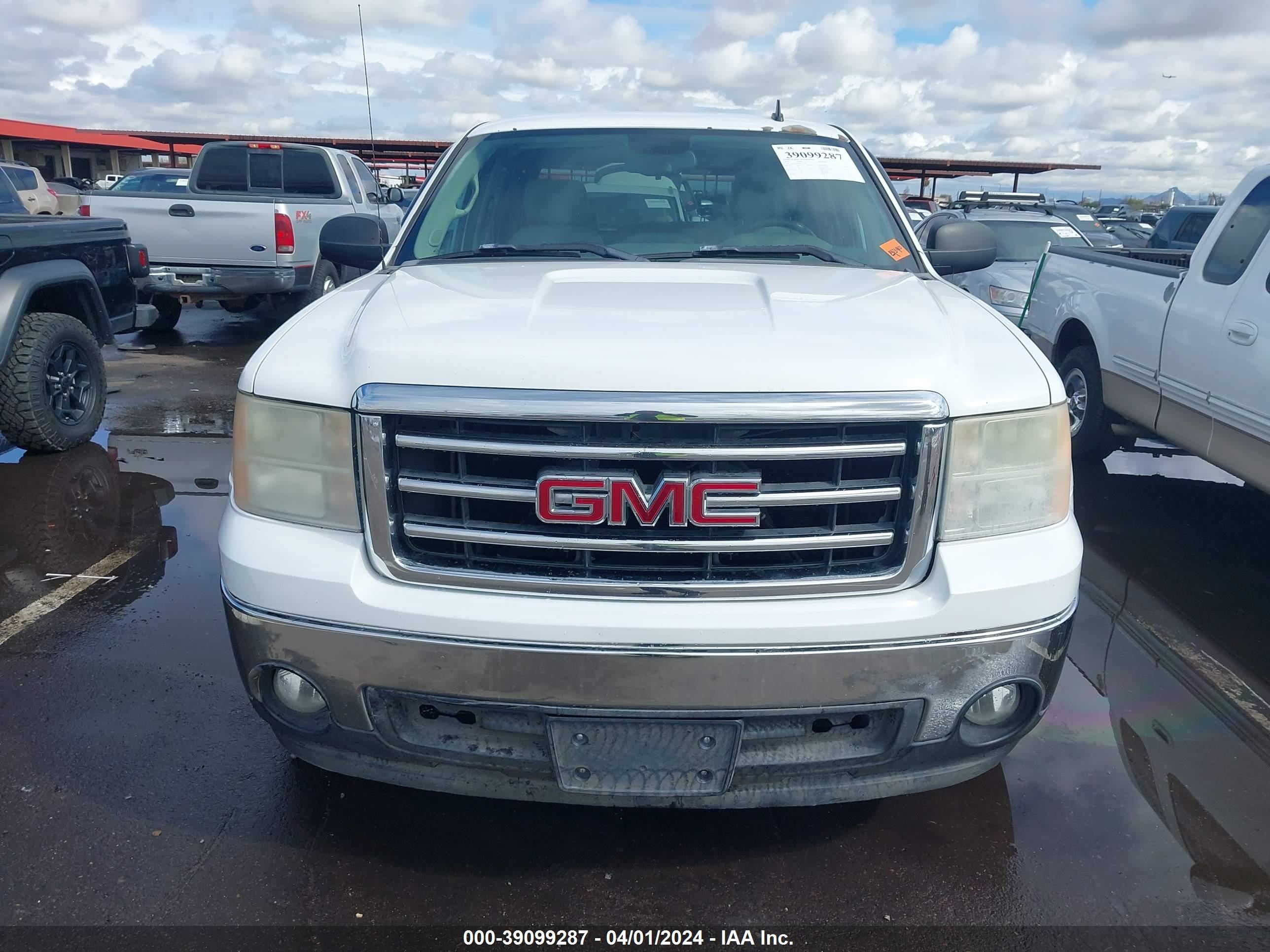 Photo 11 VIN: 3GTP1VE08DG361270 - GMC SIERRA 