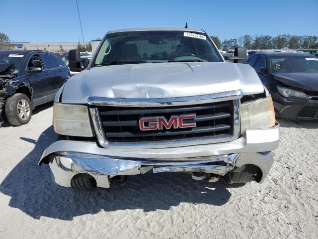 Photo 4 VIN: 3GTP1VE09BG237263 - GMC SIERRA C15 