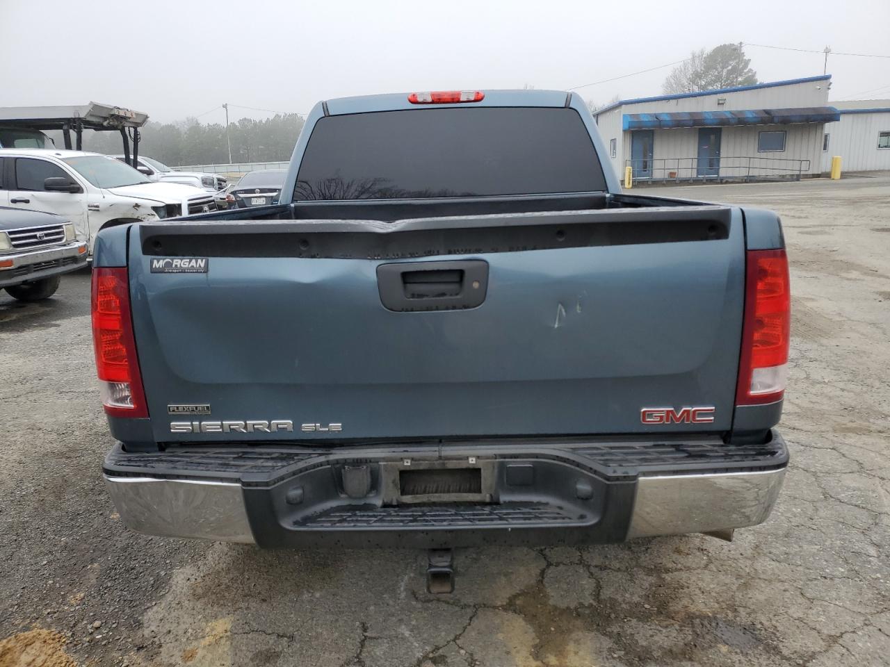 Photo 5 VIN: 3GTP1VE09BG399815 - GMC SIERRA 