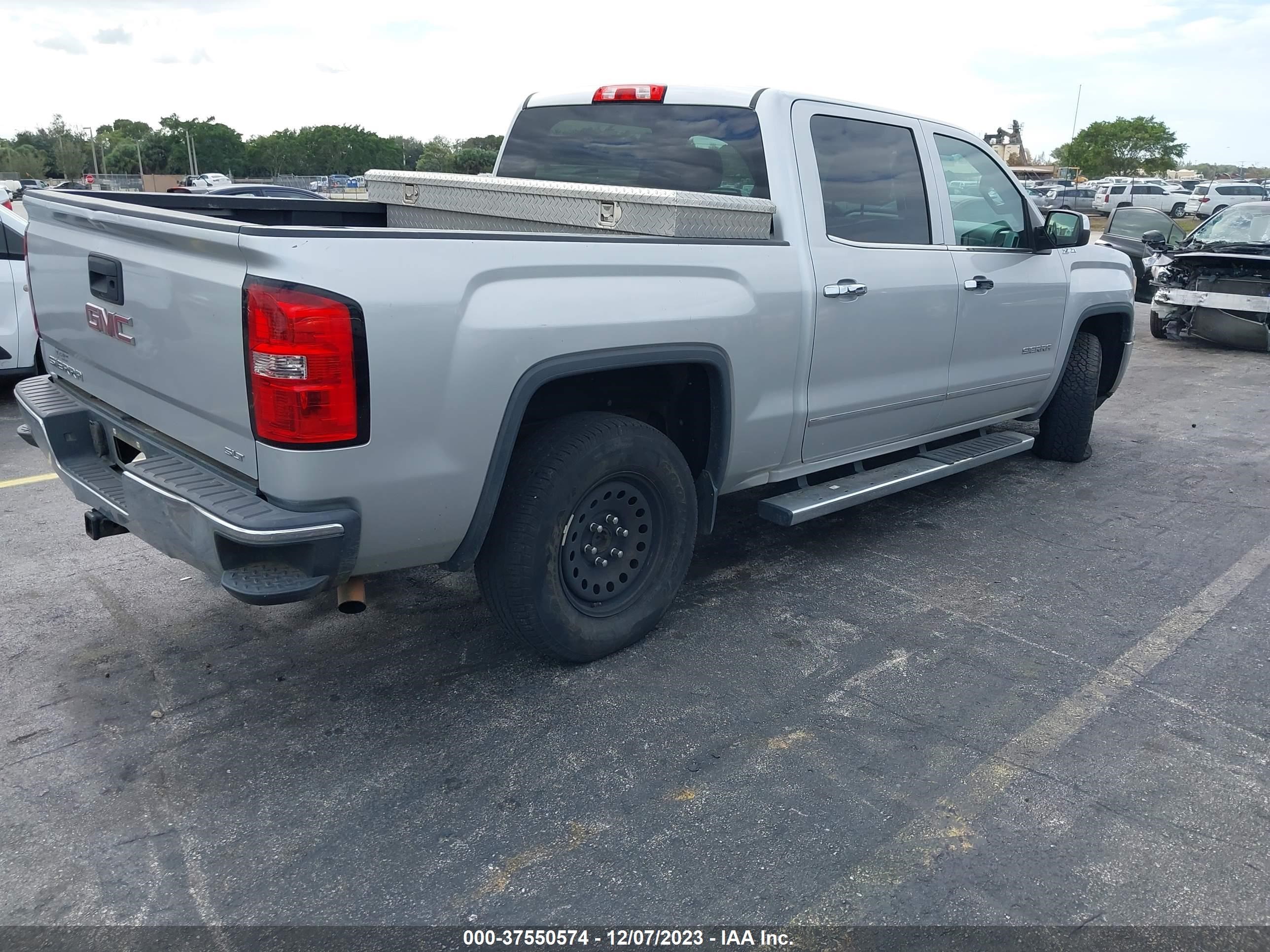 Photo 3 VIN: 3GTP1VEC0EG156795 - GMC SIERRA 