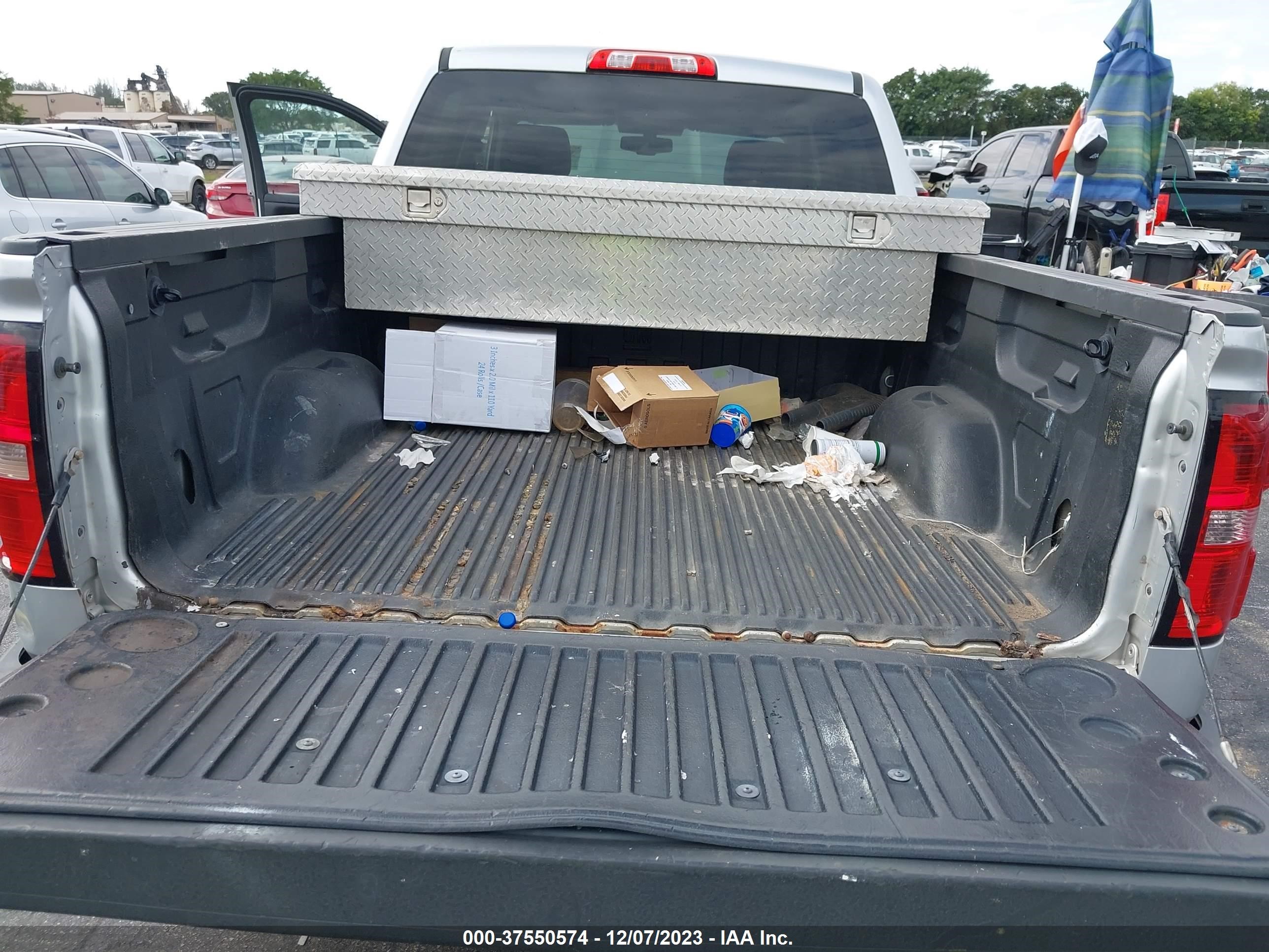 Photo 5 VIN: 3GTP1VEC0EG156795 - GMC SIERRA 