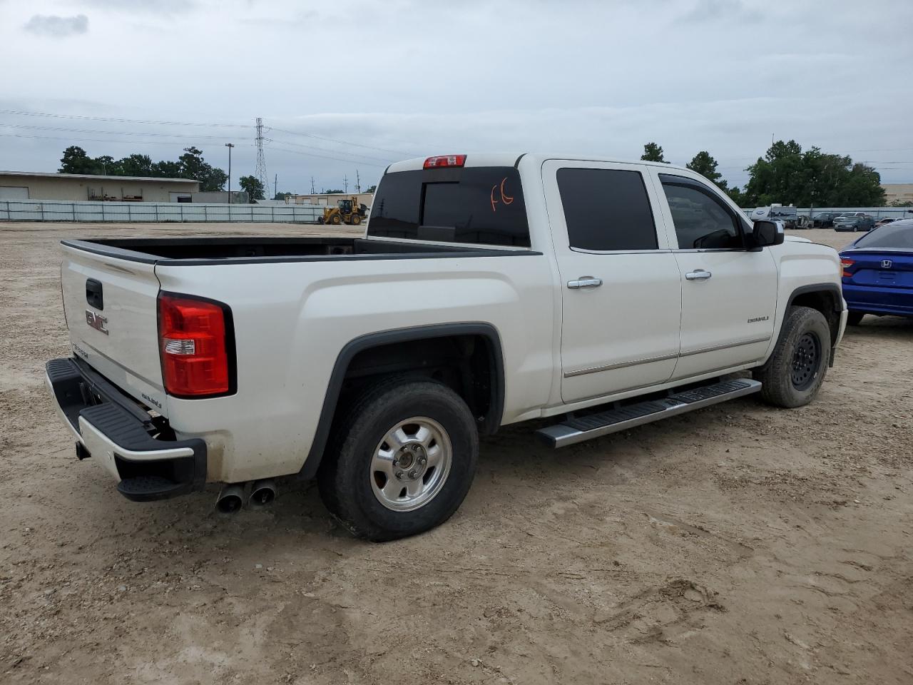 Photo 2 VIN: 3GTP1WEC2FG232640 - GMC SIERRA 