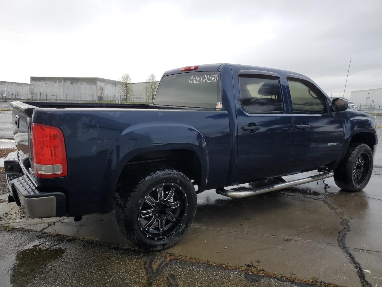 Photo 2 VIN: 3GTP2TEA9BG146939 - GMC SIERRA 