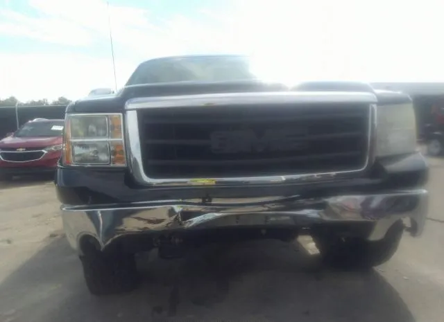 Photo 5 VIN: 3GTP2UEA0BG170603 - GMC SIERRA 1500 