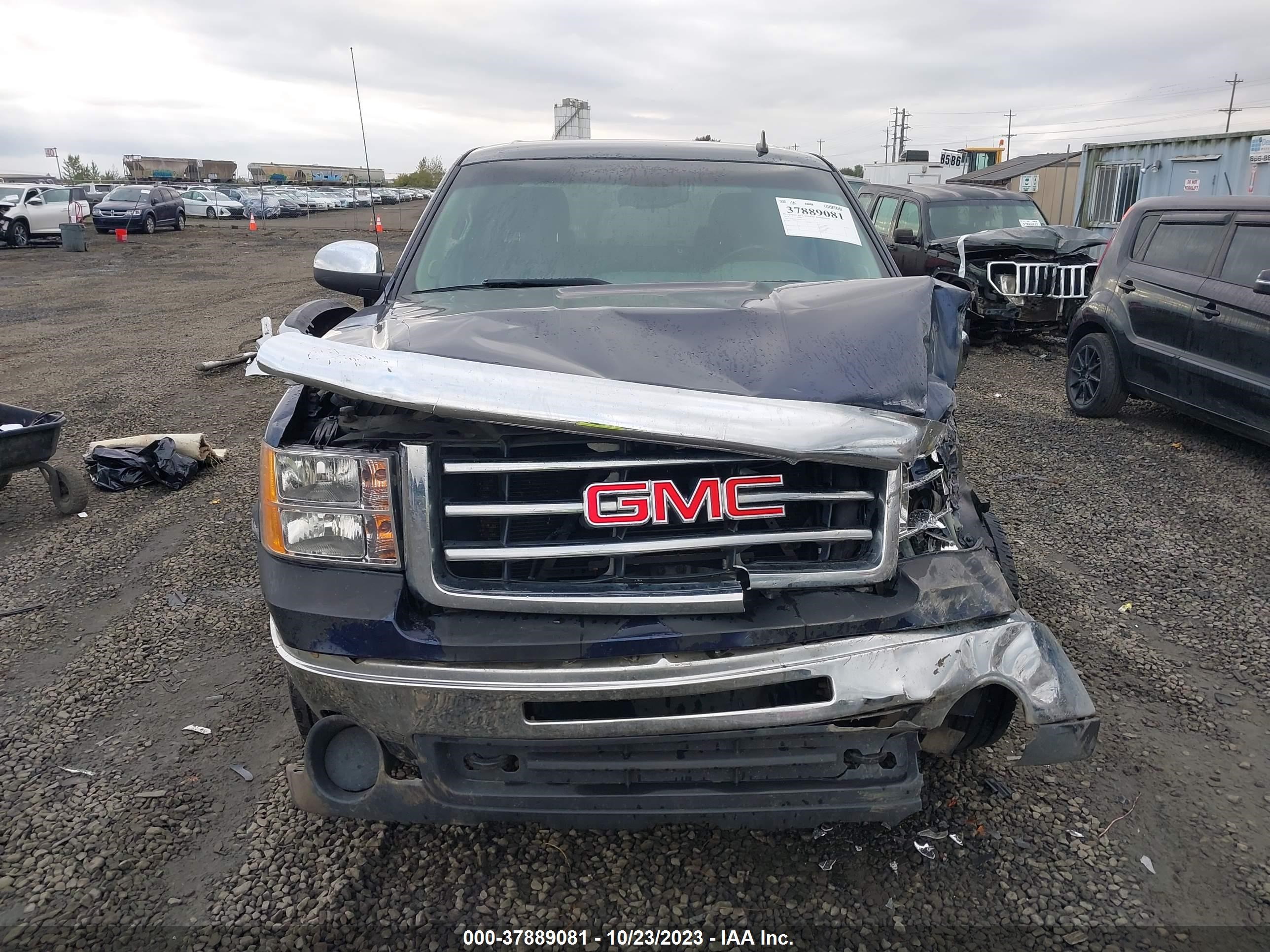 Photo 12 VIN: 3GTP2UEA2CG211119 - GMC SIERRA 