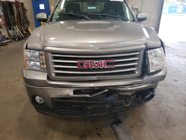 Photo 8 VIN: 3GTP2VE2XCG241564 - GMC SIERRA SLE 