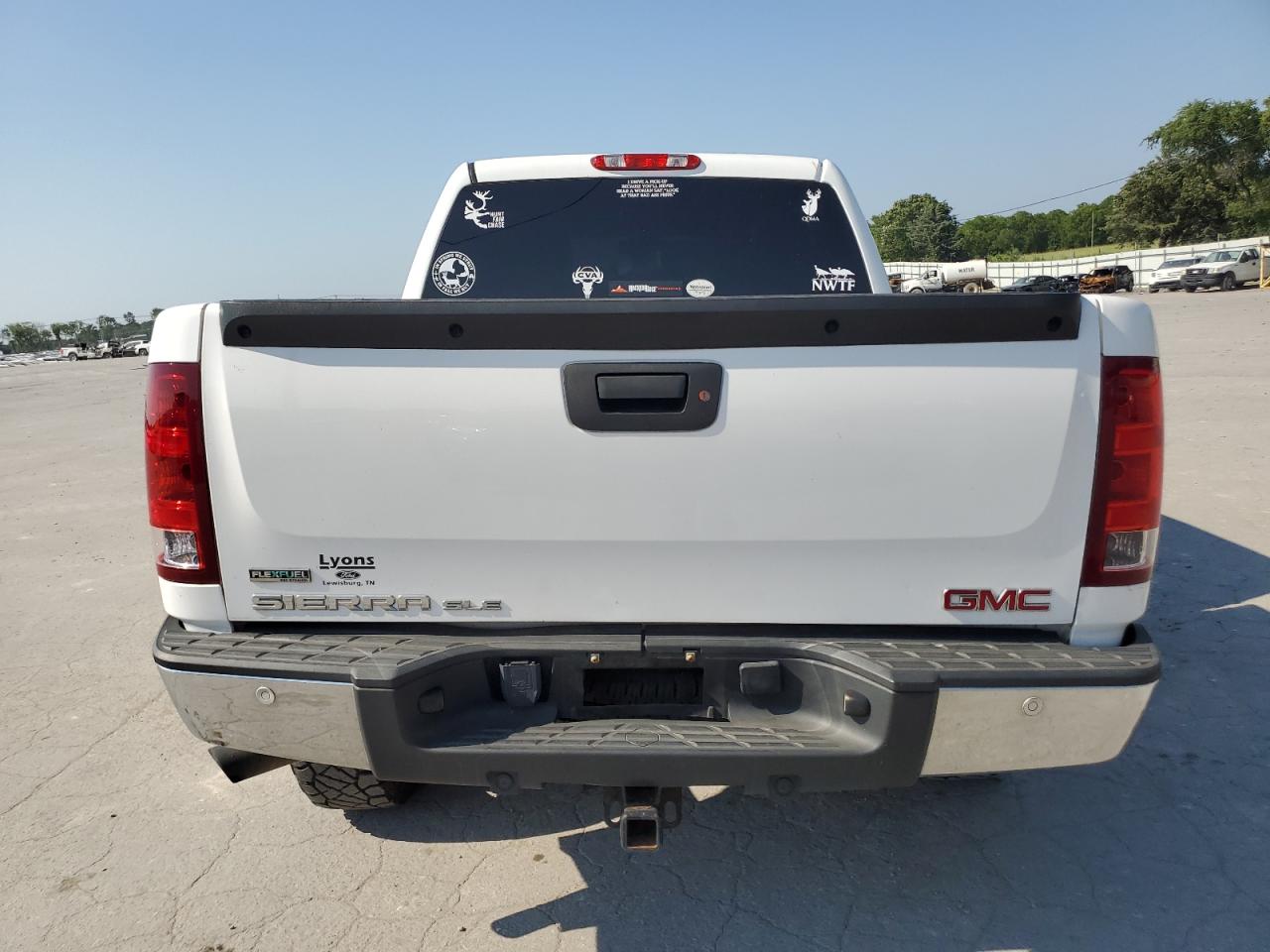 Photo 5 VIN: 3GTP2VE30BG159530 - GMC SIERRA 