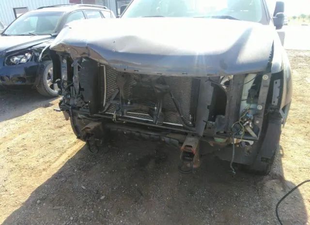 Photo 5 VIN: 3GTP2VE31BG219704 - GMC SIERRA 