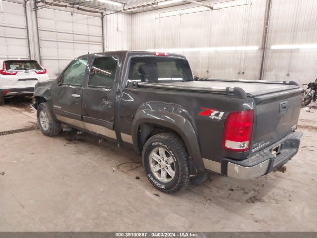 Photo 2 VIN: 3GTP2VE32BG185501 - GMC SIERRA 1500 