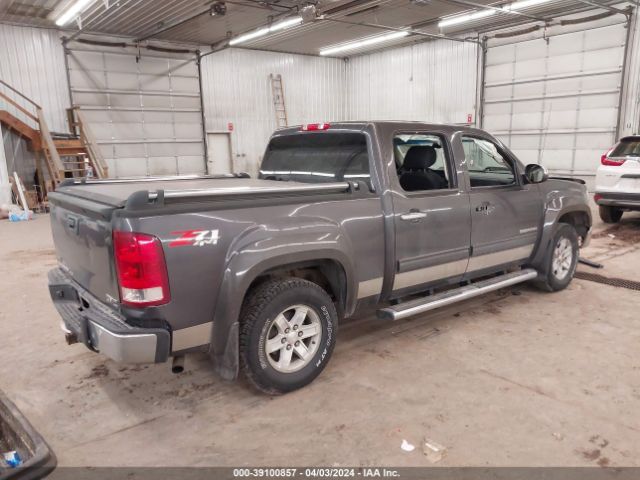 Photo 3 VIN: 3GTP2VE32BG185501 - GMC SIERRA 1500 