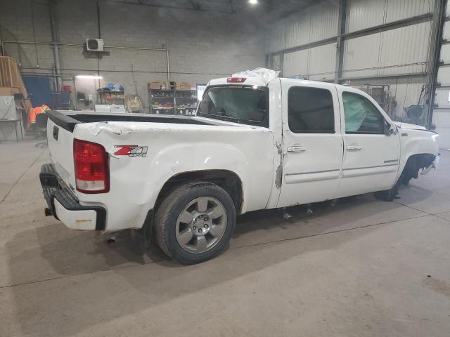 Photo 2 VIN: 3GTP2VE32BG393930 - GMC SIERRA 