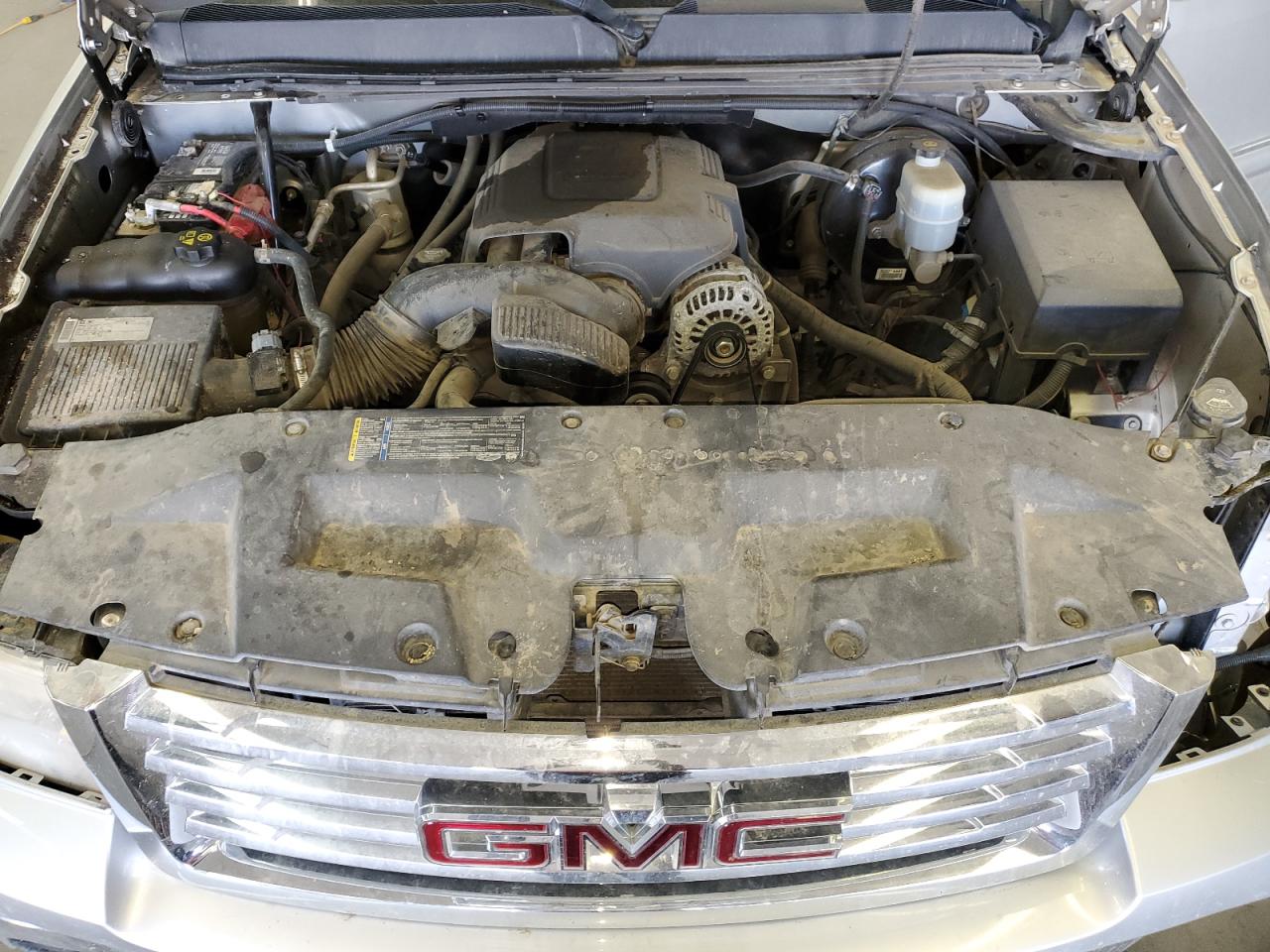 Photo 10 VIN: 3GTP2VE33BG152779 - GMC SIERRA 